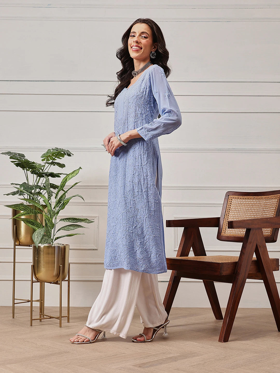 Ada Hand Embroidered Blue Georgette Lucknowi Chikankari Straight Kurta A411336