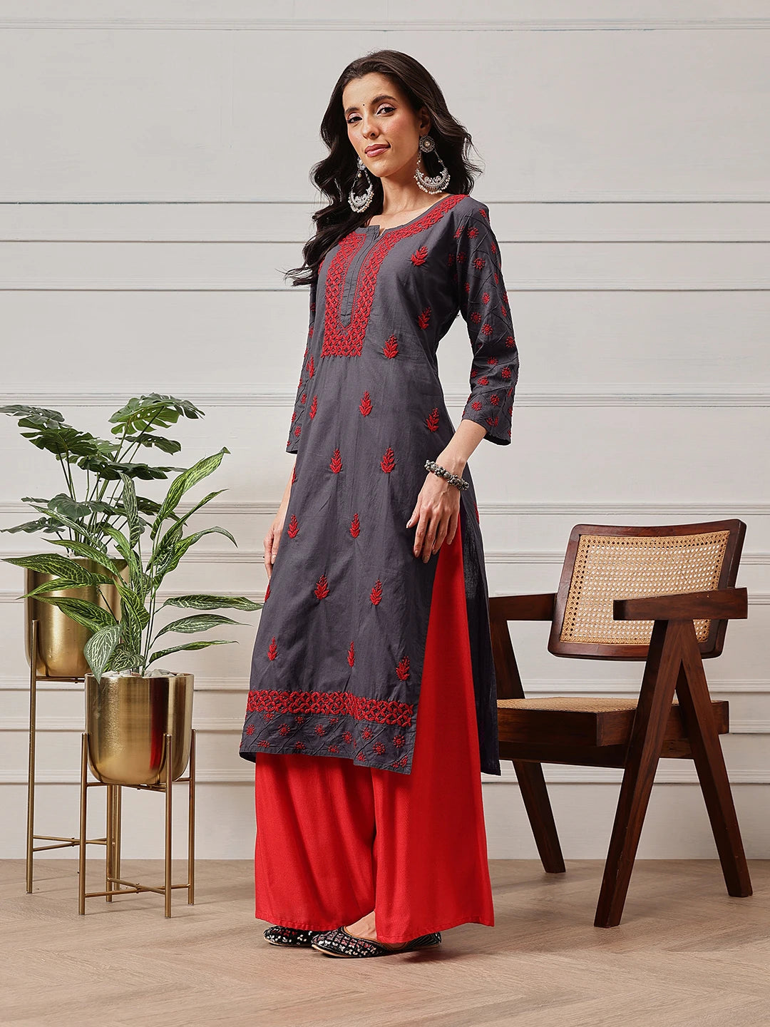 Ada Hand Embroidered Grey Cotton Lucknowi Chikankari Straight Kurta A411148