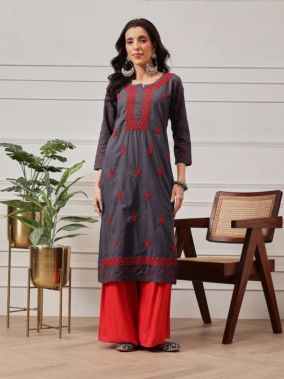 Ada Hand Embroidered Grey Cotton Lucknowi Chikankari Straight Kurta A411148