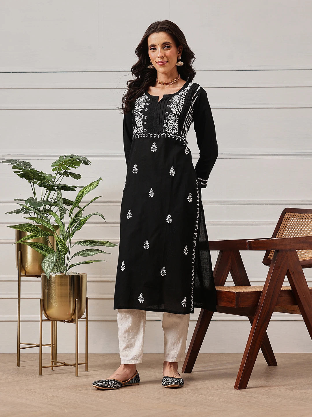 Ada Hand Embroidered Black Cotton Lucknowi Chikankari Straight Kurta A411436