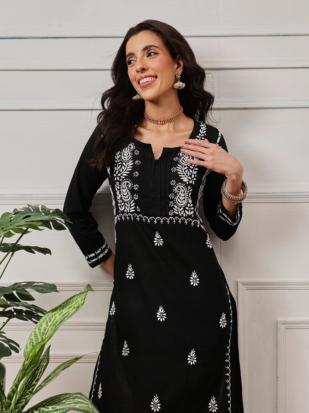 Ada Hand Embroidered Black Cotton Lucknowi Chikankari Straight Kurta A411436