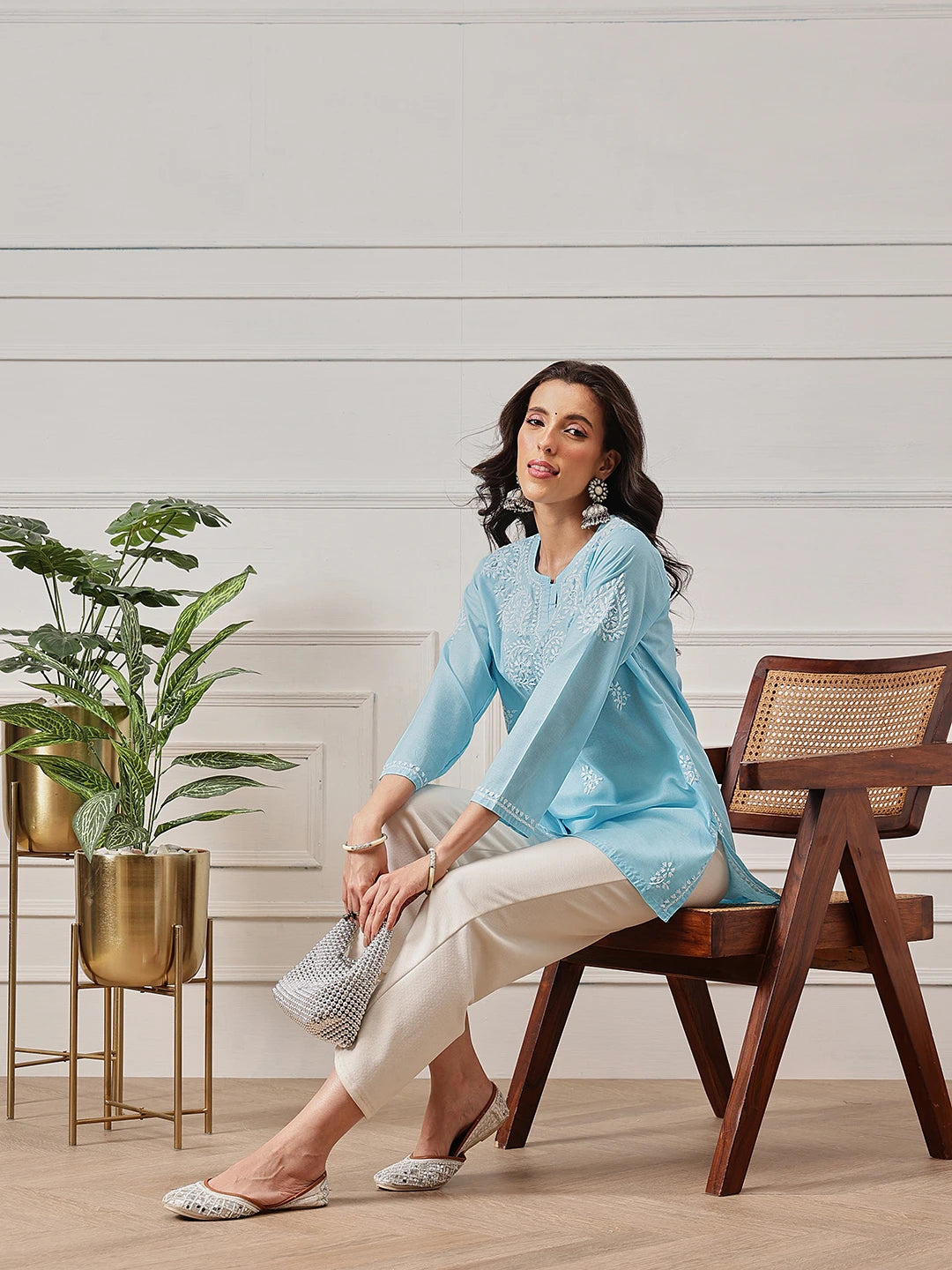 Ada Hand Embroidered Sky Blue Cotton Lucknowi Chikankari Straight Kurti A911367