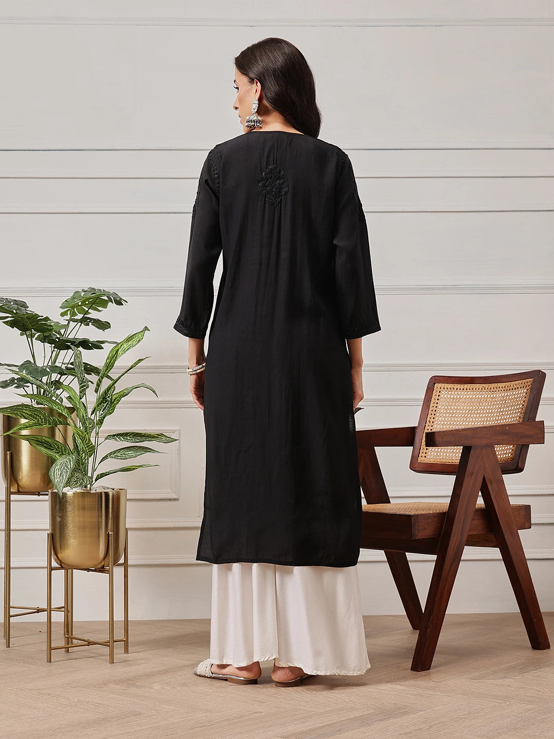 Ada Hand Embroidered Black Chanderi Lucknowi Chikankari Straight Kurta A411779