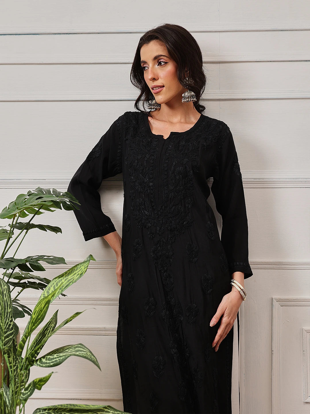 Ada Hand Embroidered Black Chanderi Lucknowi Chikankari Straight Kurta A411779