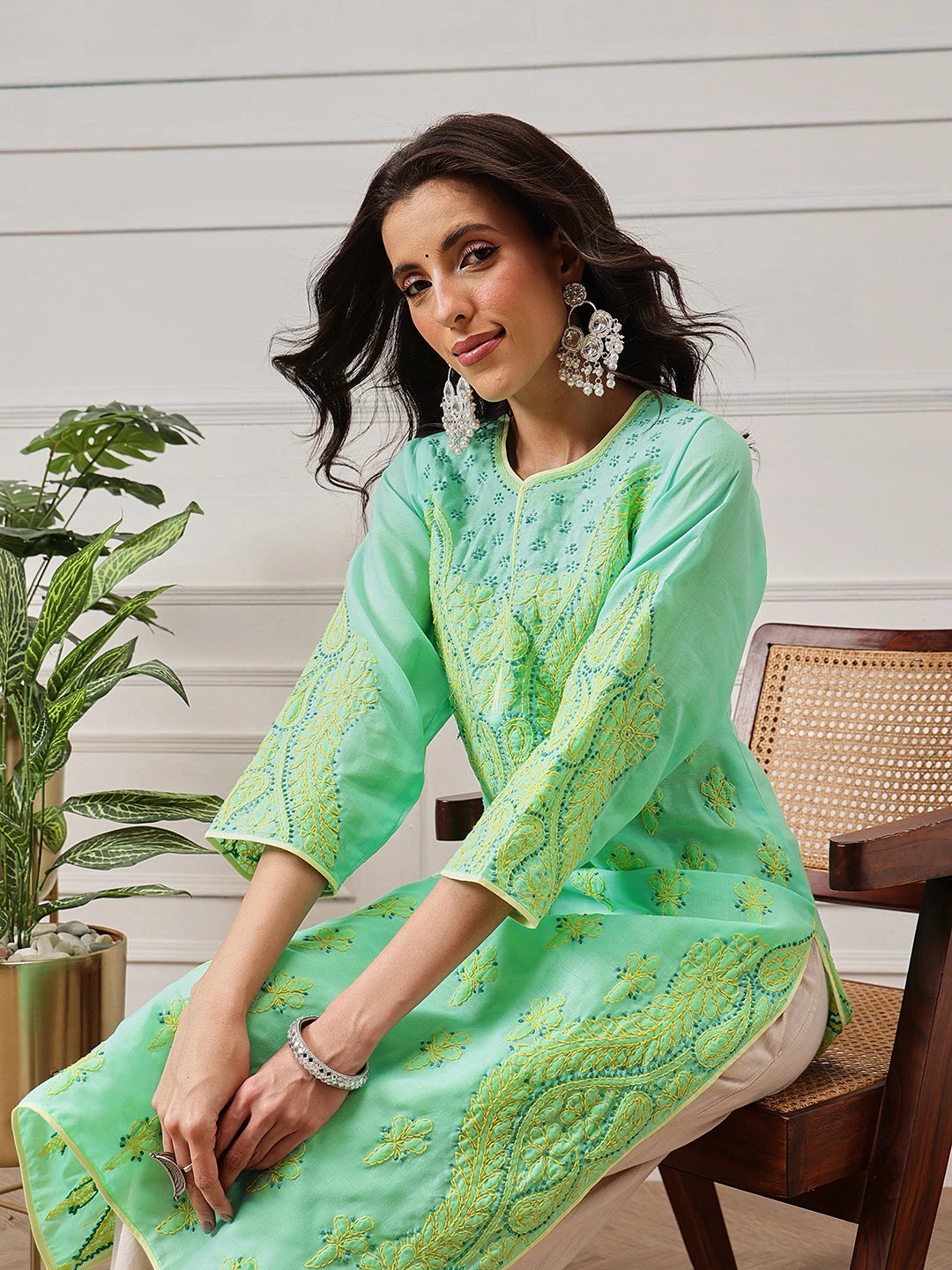 Ada Hand Embroidered Sea Green Cotton Lucknowi Chikankari Straight Kurta A253605