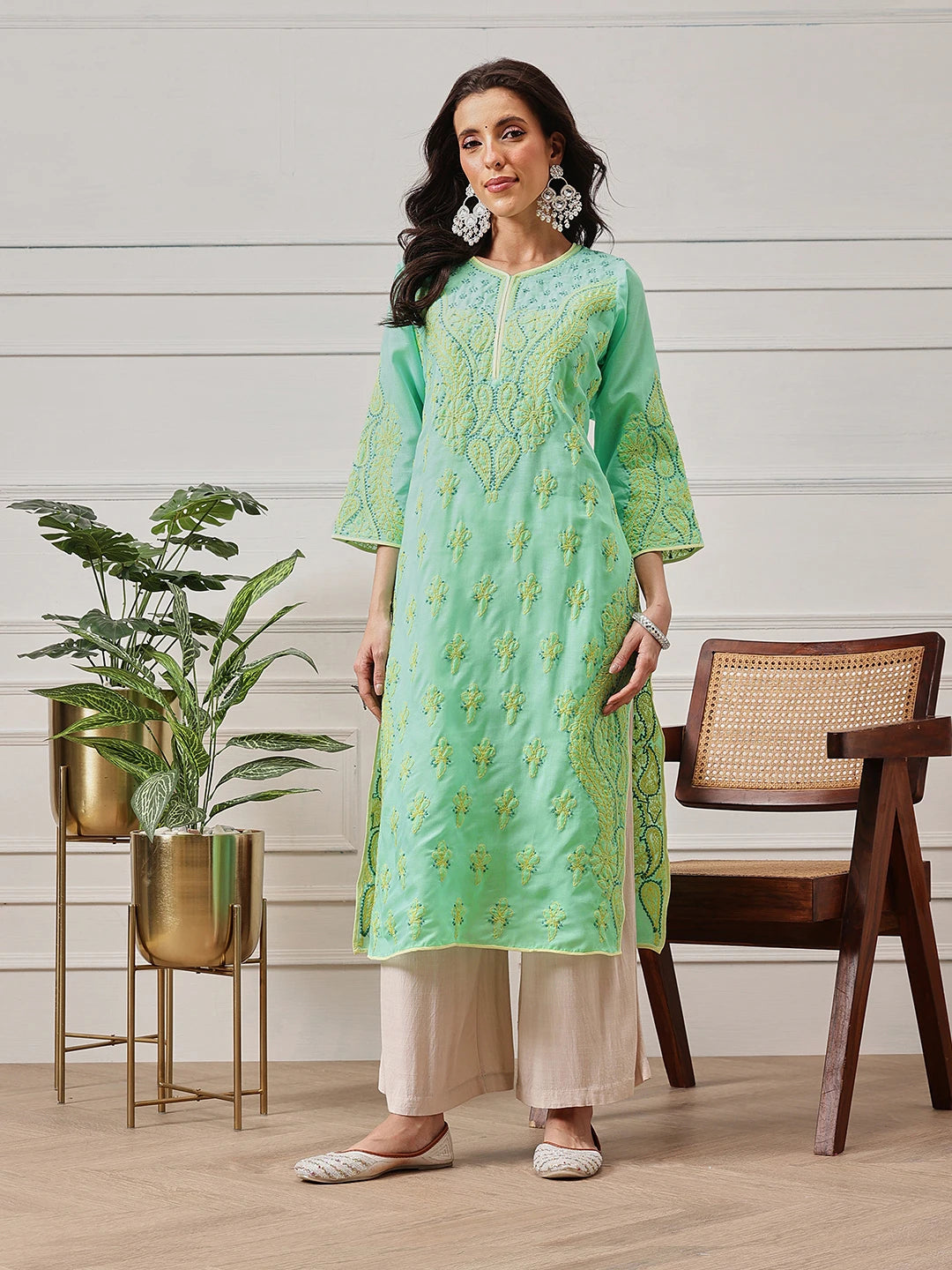 Ada Hand Embroidered Sea Green Cotton Lucknowi Chikankari Straight Kurta A253605