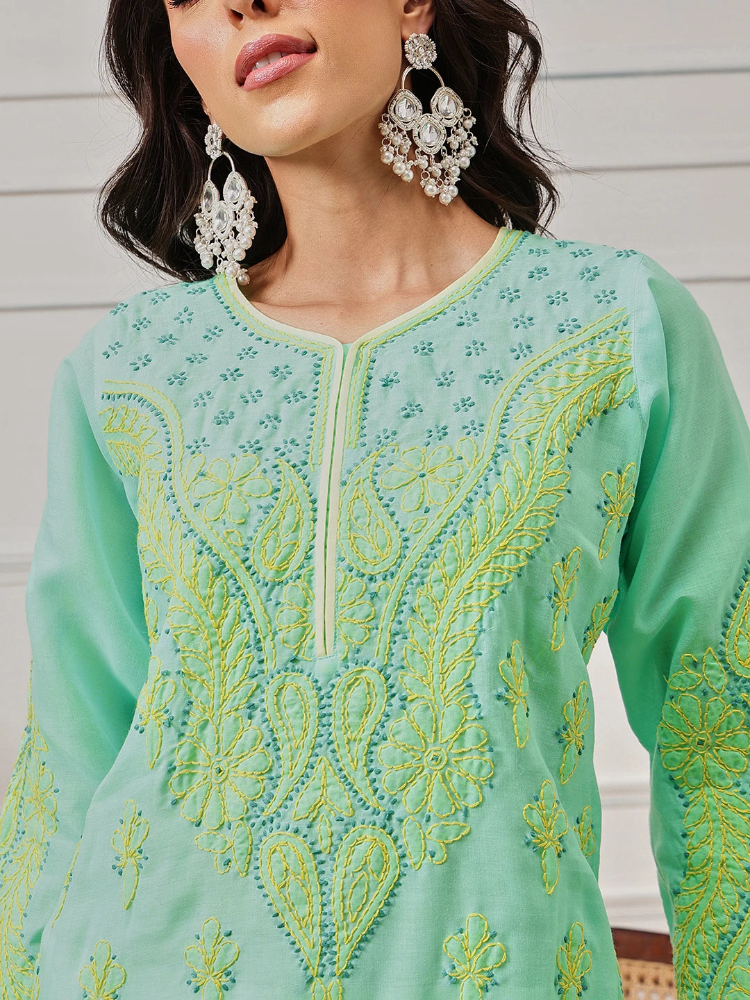 Ada Hand Embroidered Sea Green Cotton Lucknowi Chikankari Straight Kurta A253605