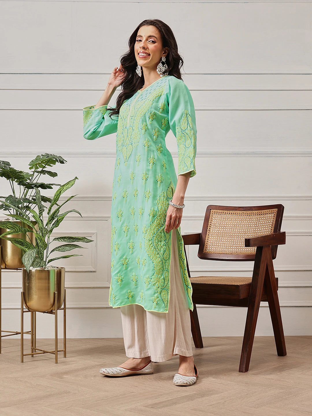 Ada Hand Embroidered Sea Green Cotton Lucknowi Chikankari Straight Kurta A253605