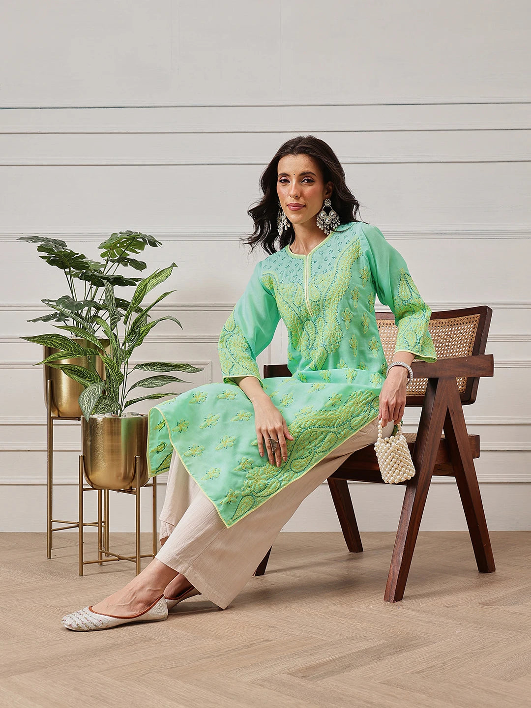Ada Hand Embroidered Sea Green Cotton Lucknowi Chikankari Straight Kurta A253605