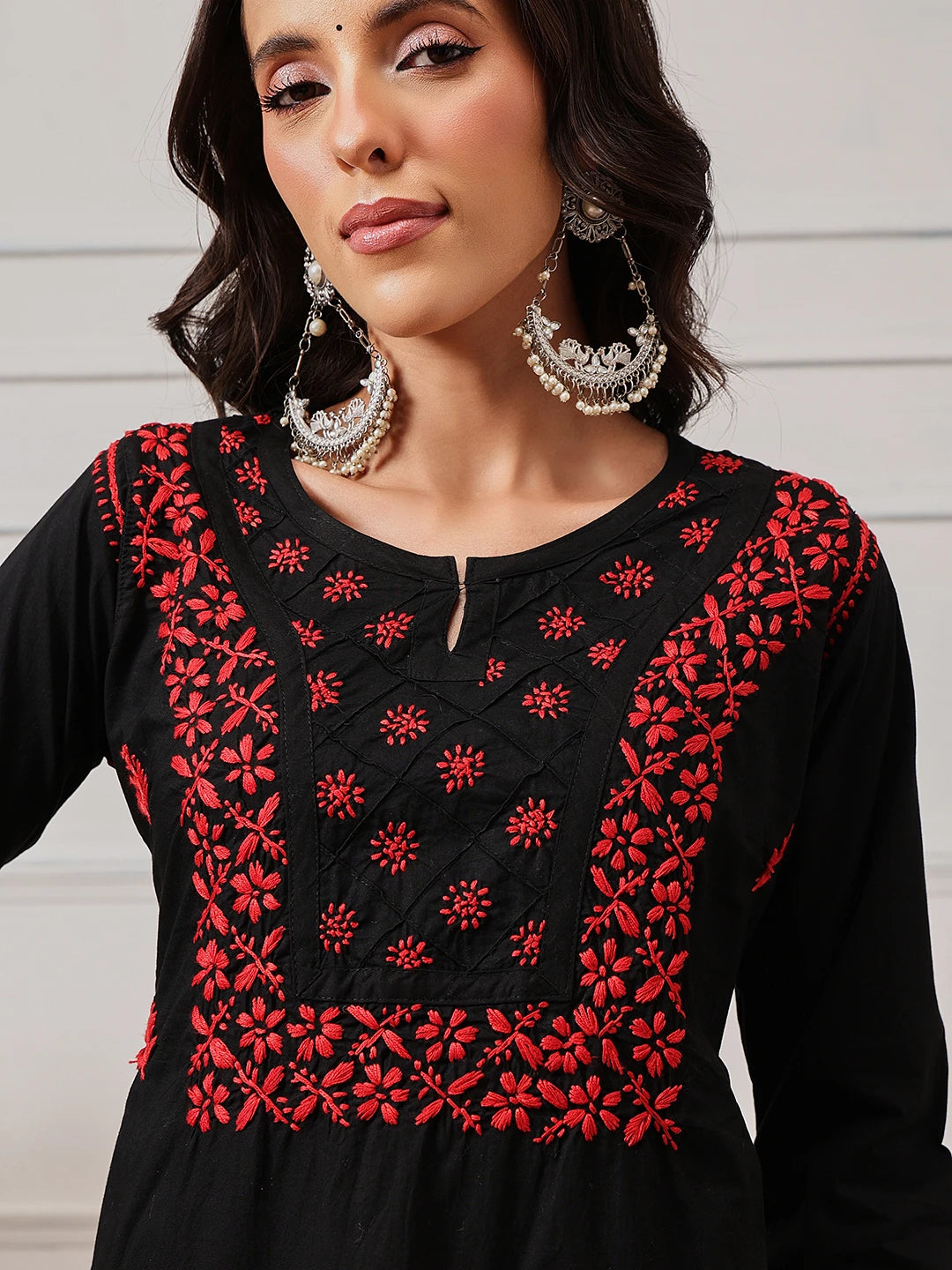 Ada Hand Embroidered Black Cotton Lucknowi Chikankari Straight Kurti A100389