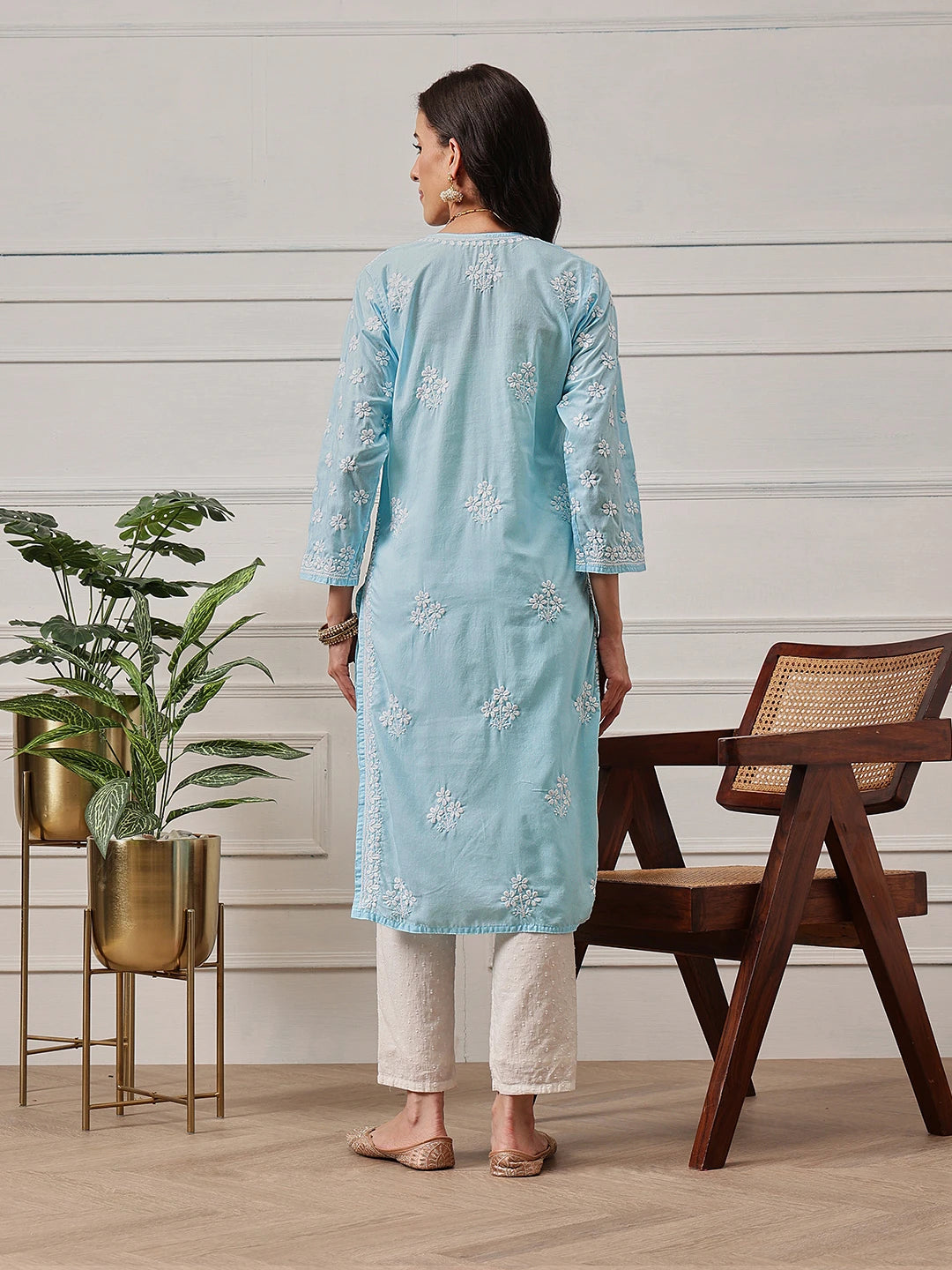 Ada Hand Embroidered Blue Cotton Lucknowi Chikankari Straight Kurta A411695