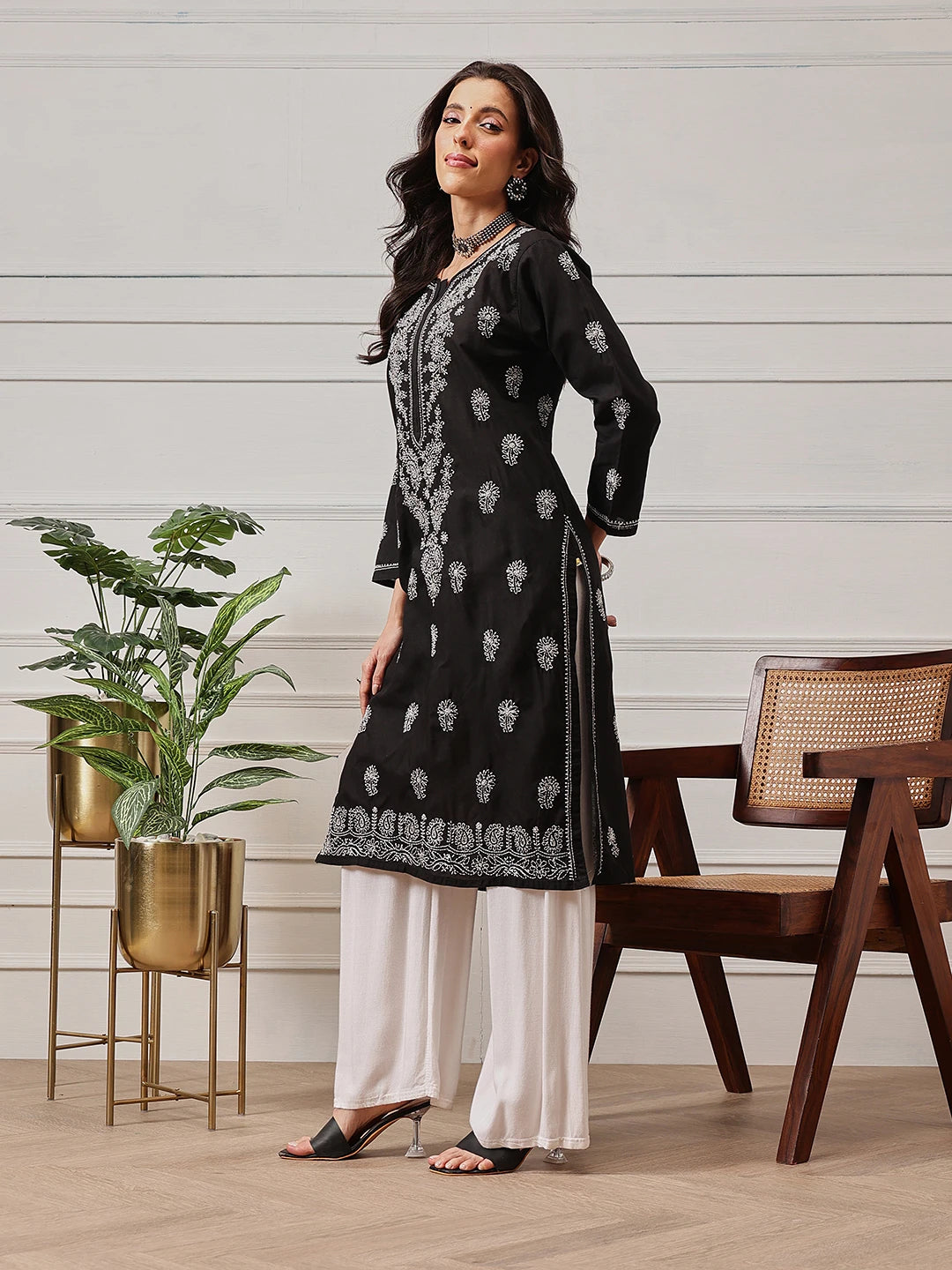 Ada Hand Embroidered Black Cotton Lucknowi Chikankari Straight Kurta A100469
