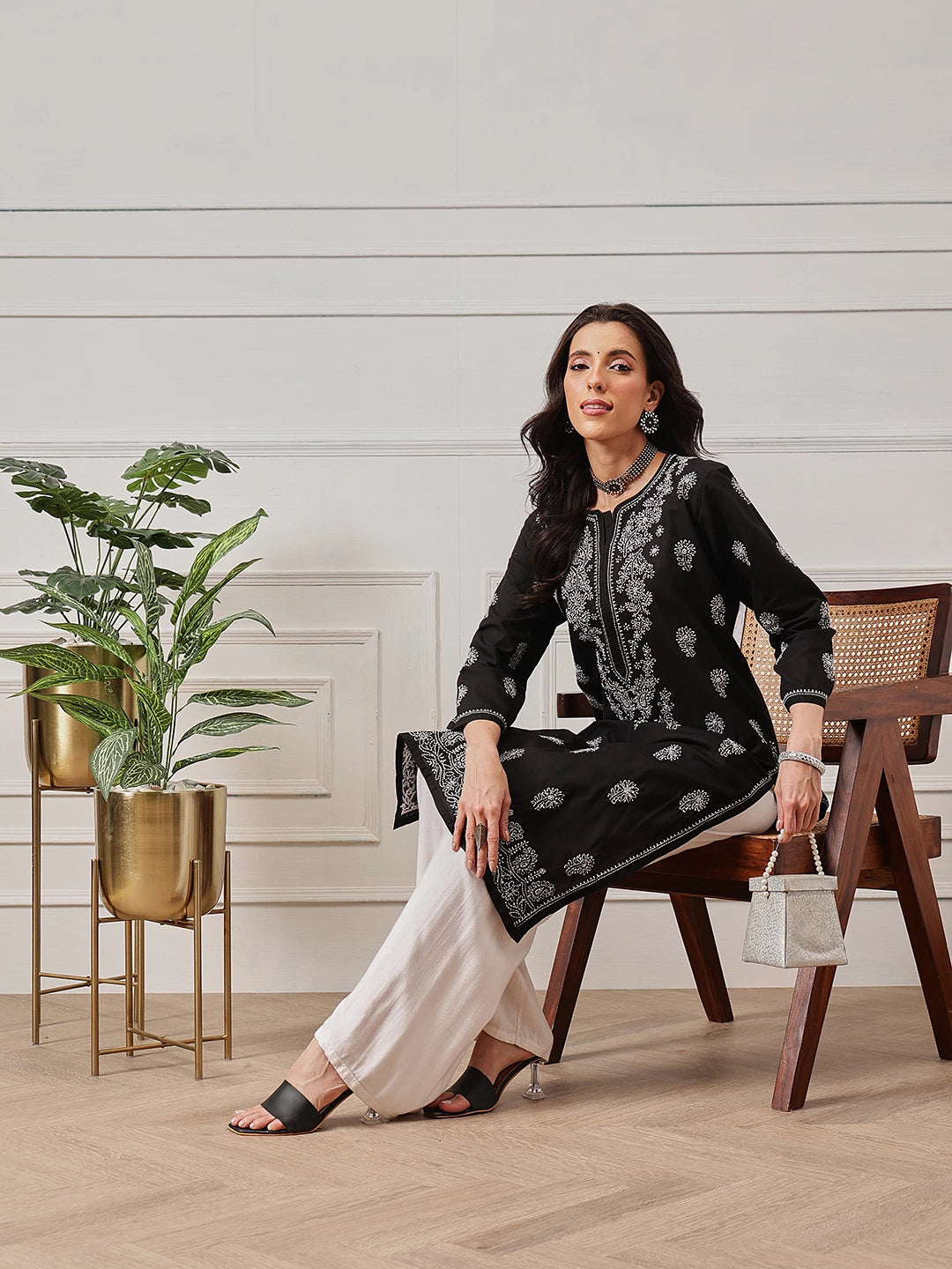 Ada Hand Embroidered Black Cotton Lucknowi Chikankari Straight Kurta A100469