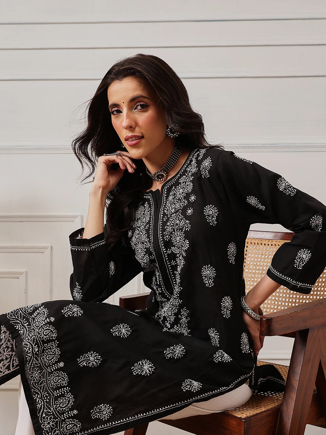 Ada Hand Embroidered Black Cotton Lucknowi Chikankari Straight Kurta A100469