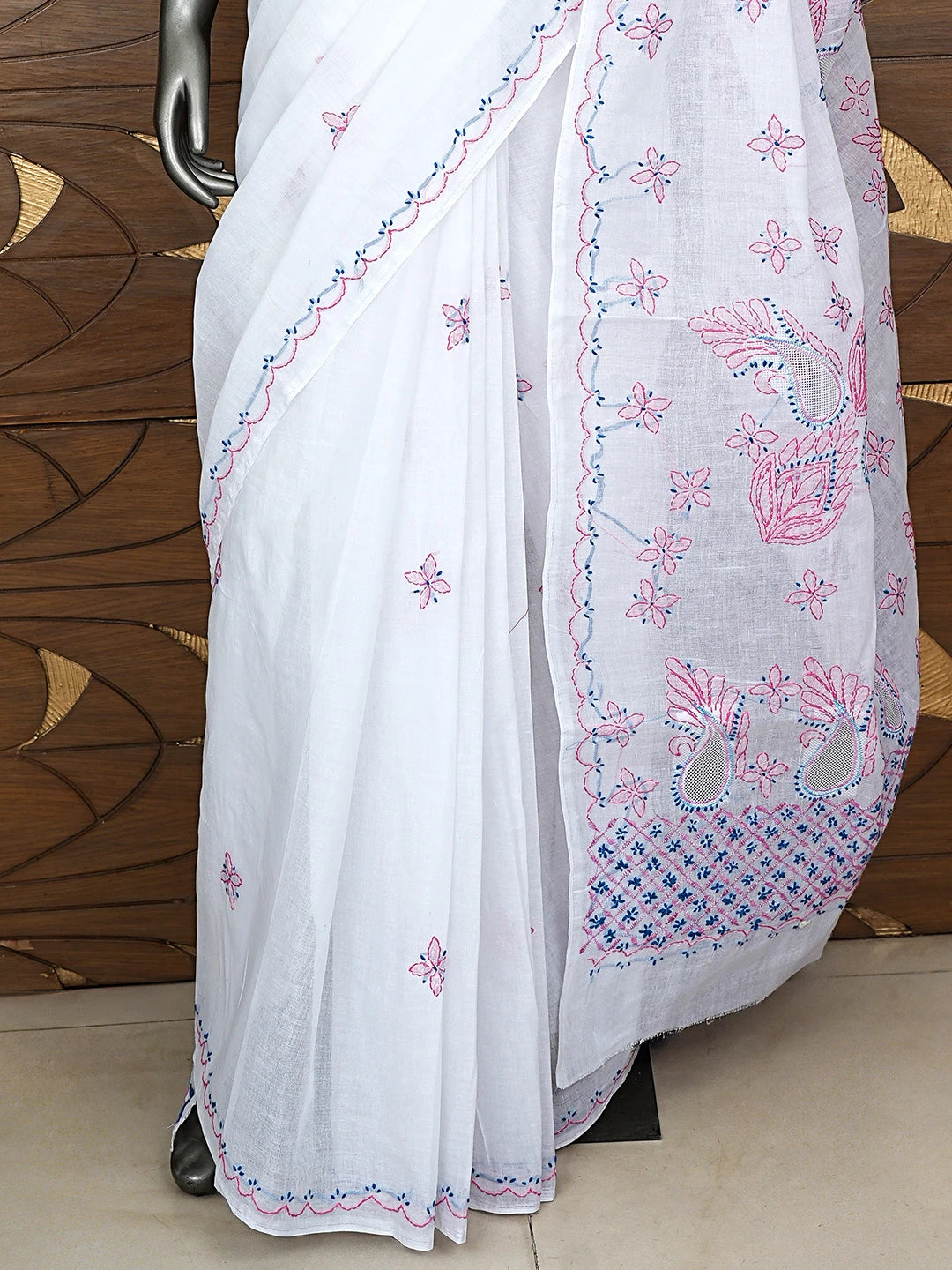 Ada Hand Embroidered White Cotton Lucknowi Chikankari Saree and Blouse 01A891804