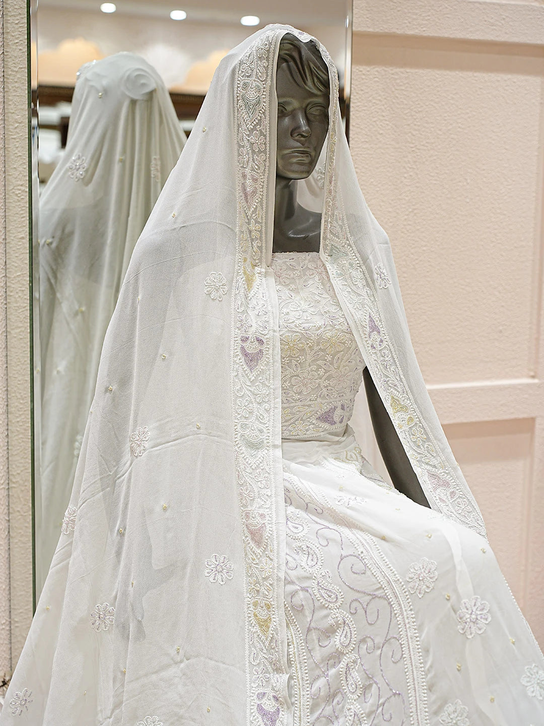 Ada Hand Embroidered White Viscose Georgette Lucknowi Chikankari Lehenga Set With Cutdana Work 01A762698