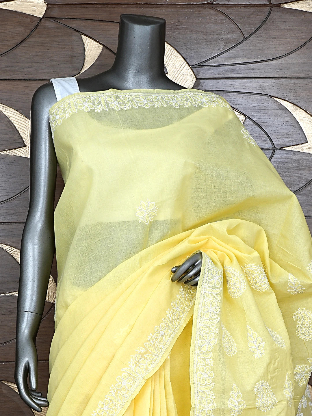 Ada Hand Embroidered Light Yellow Cotton Lucknowi Chikankari Saree With Blouse 01A890992