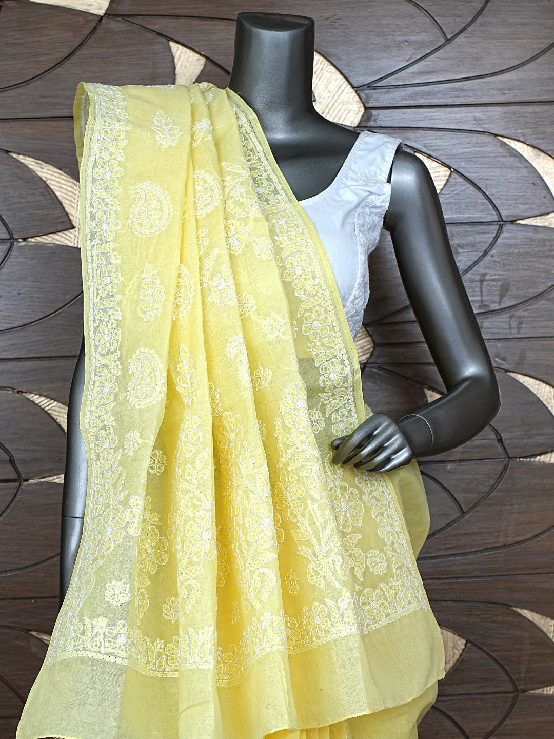 Ada Hand Embroidered Light Yellow Cotton Lucknowi Chikankari Saree With Blouse 01A890992
