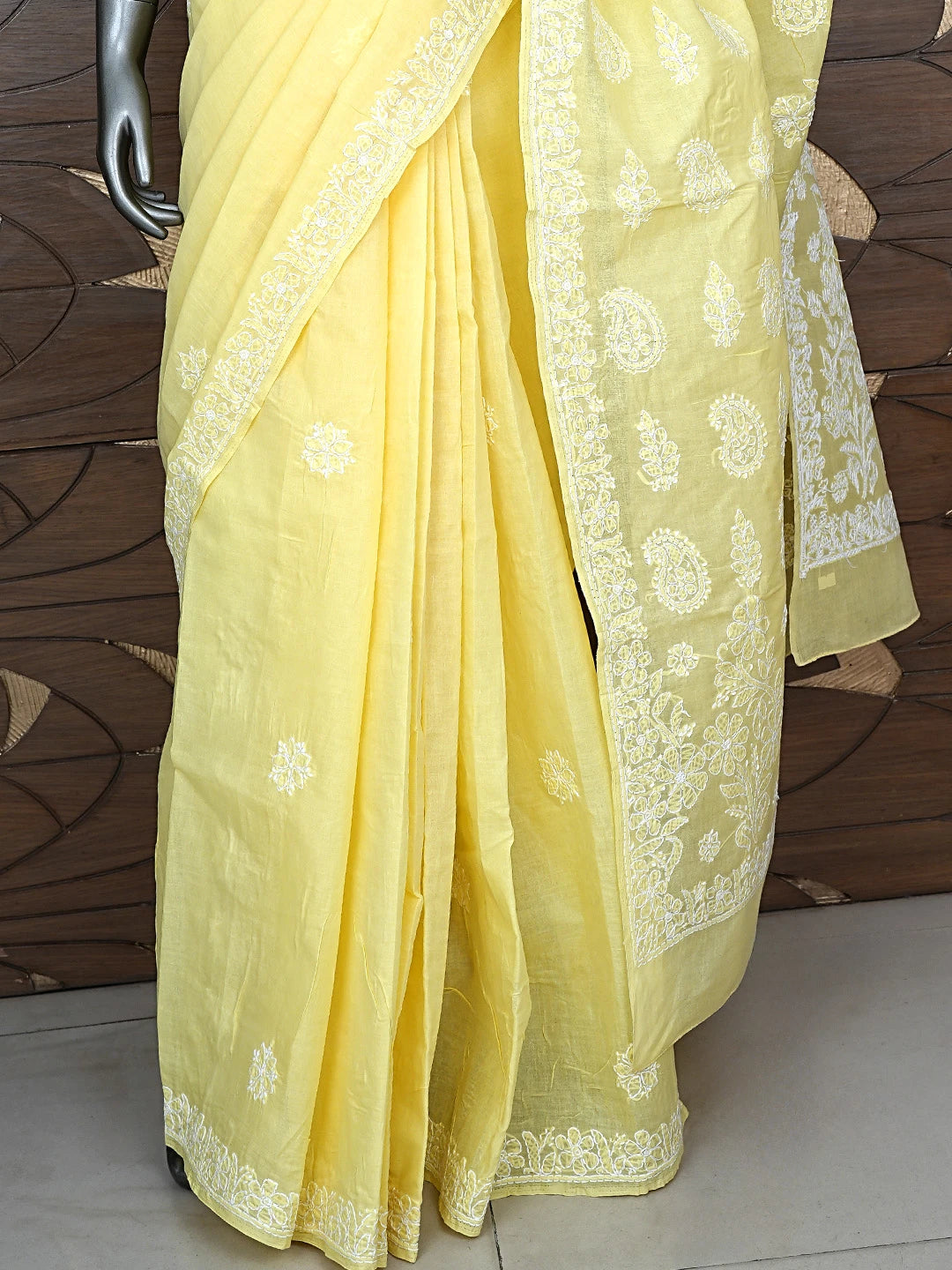 Ada Hand Embroidered Light Yellow Cotton Lucknowi Chikankari Saree With Blouse 01A890992