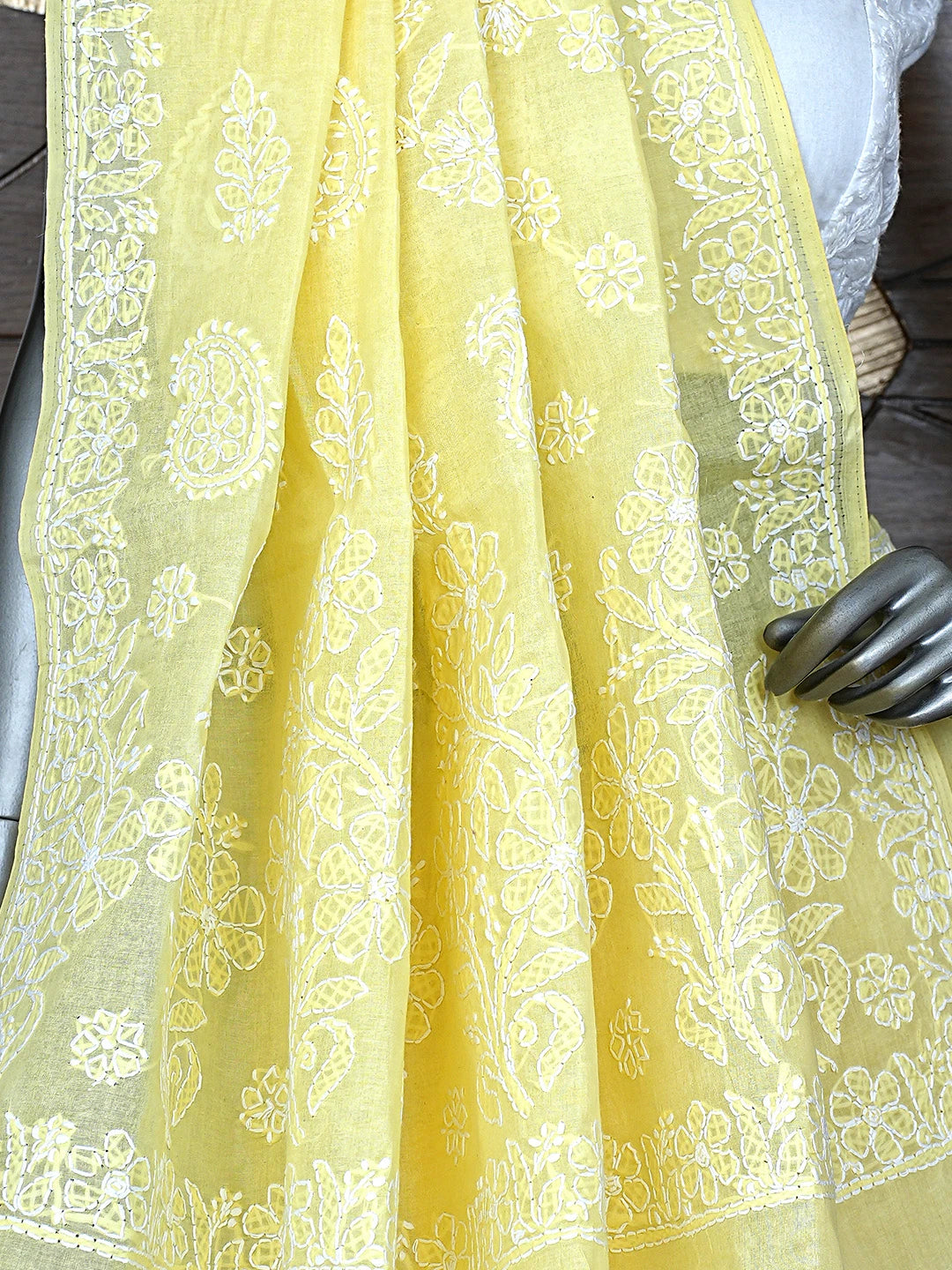 Ada Hand Embroidered Light Yellow Cotton Lucknowi Chikankari Saree With Blouse 01A890992
