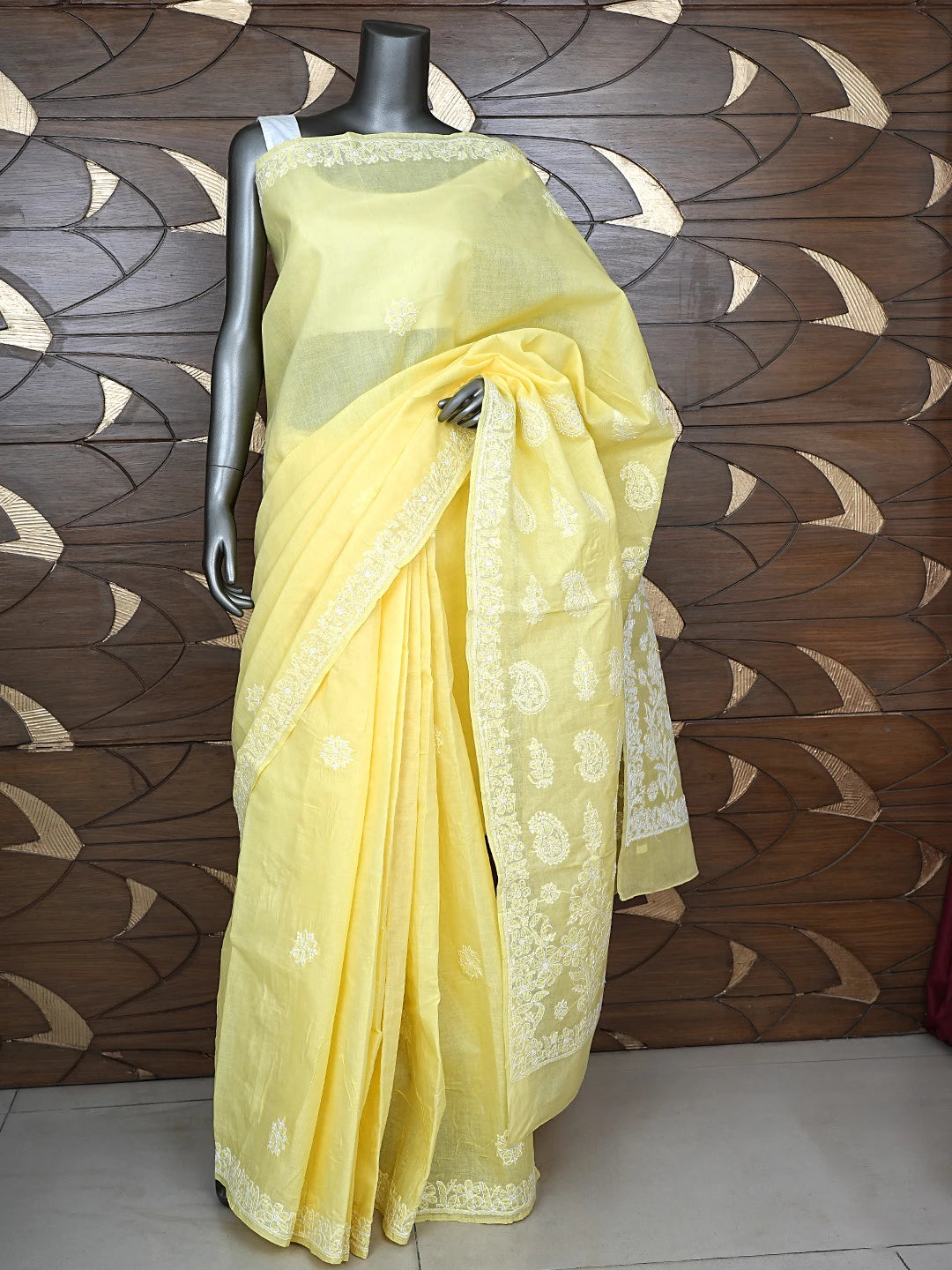 Ada Hand Embroidered Light Yellow Cotton Lucknowi Chikankari Saree With Blouse 01A890992