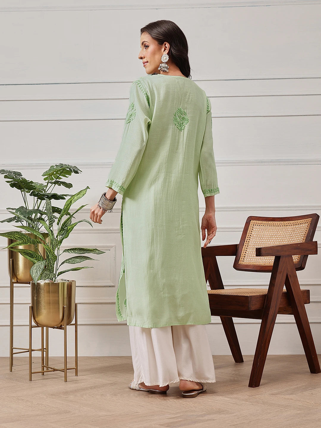 Ada Hand Embroidered Green Chanderi Lucknowi Chikankari Straight Kurta A411781