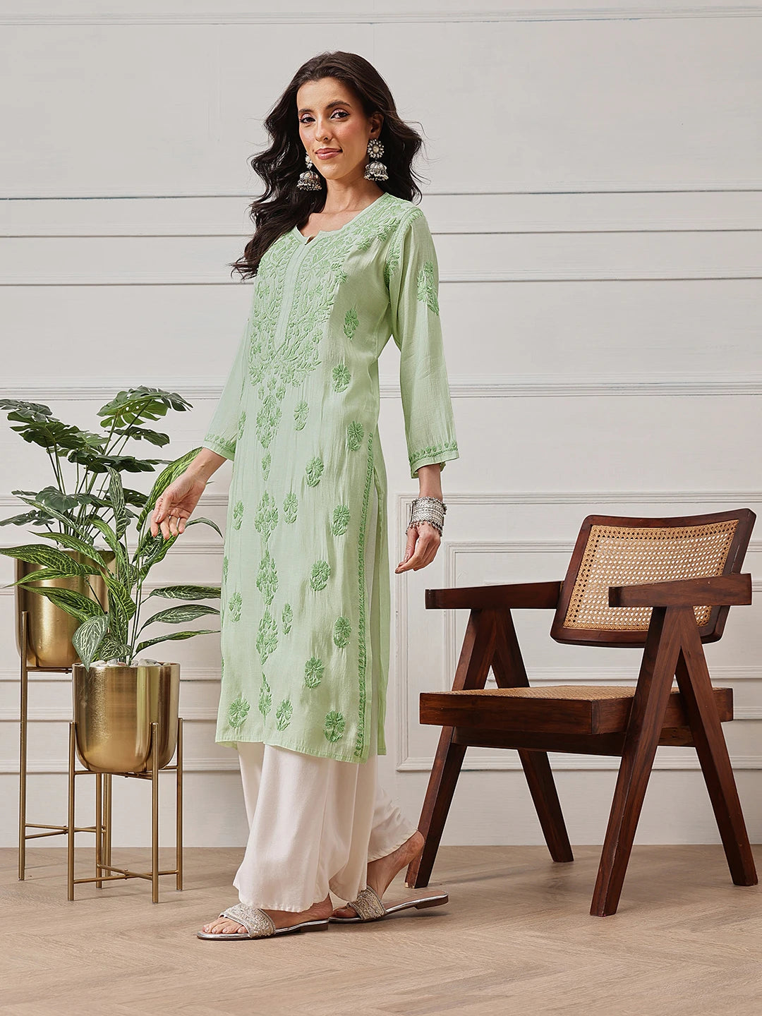 Ada Hand Embroidered Green Chanderi Lucknowi Chikankari Straight Kurta A411781