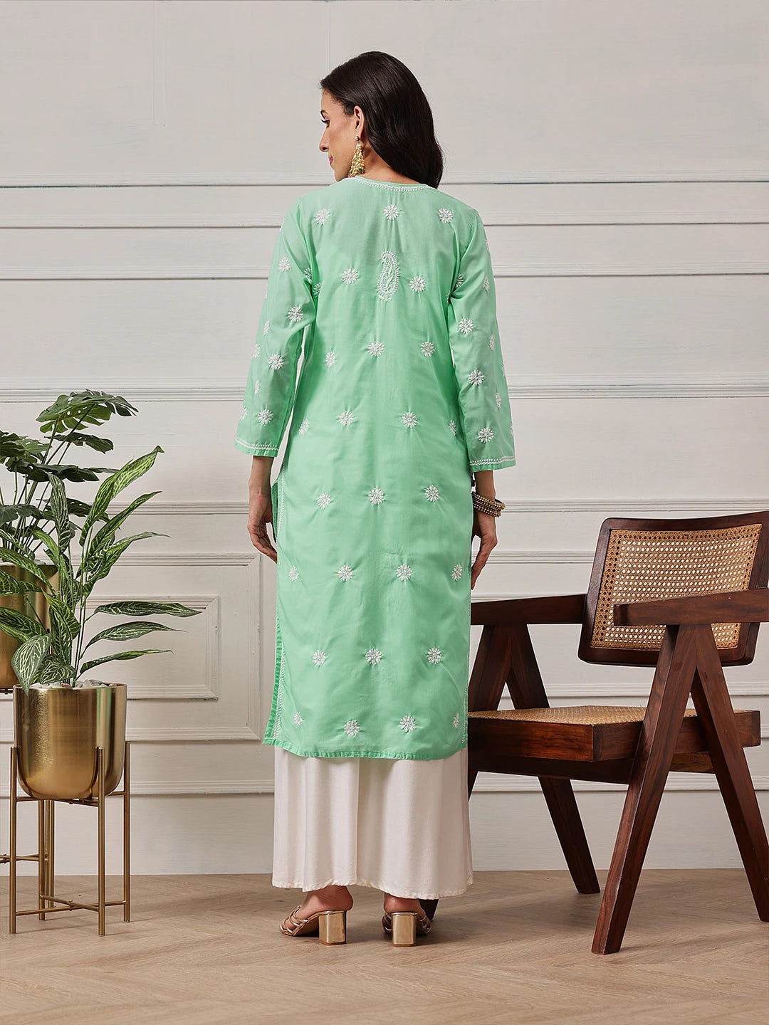Ada Hand Embroidered Sea Green Cotton Lucknowi Chikankari Straight Kurta A411418