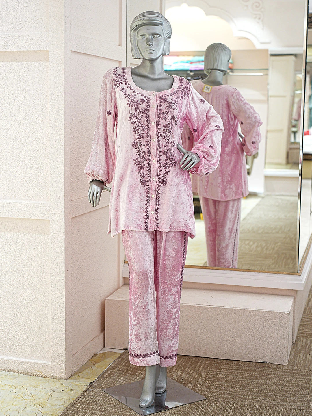 Ada Hand Embroidered Pink Velvet Lucknowi Chikankari Kurta Set 01A557315