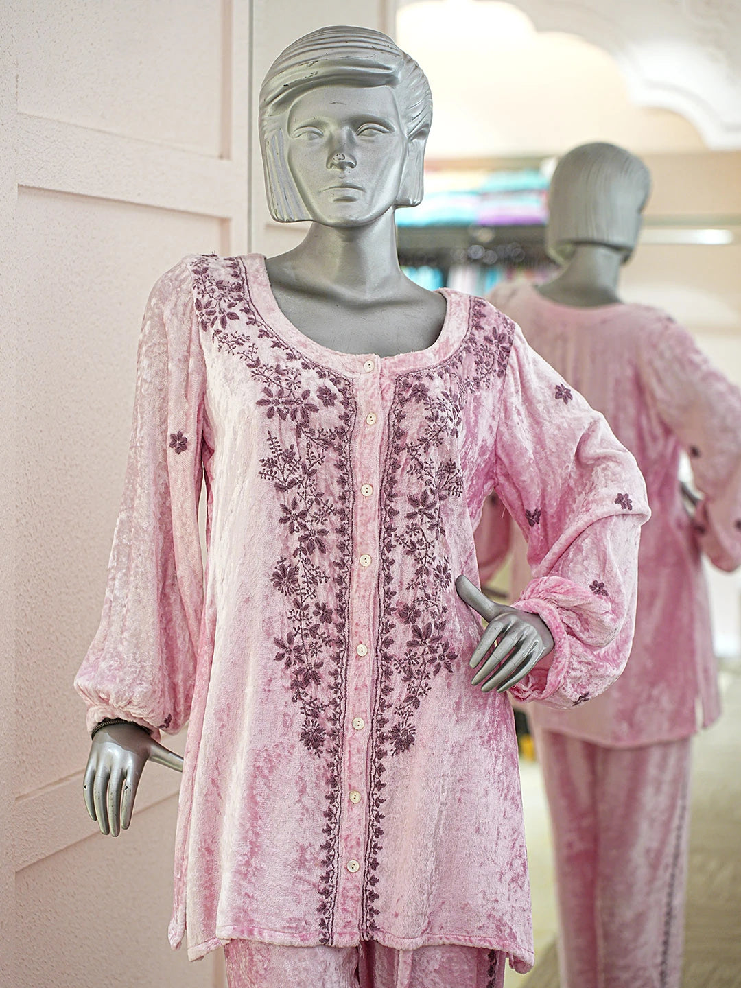 Ada Hand Embroidered Pink Velvet Lucknowi Chikankari Kurta Set 01A557315