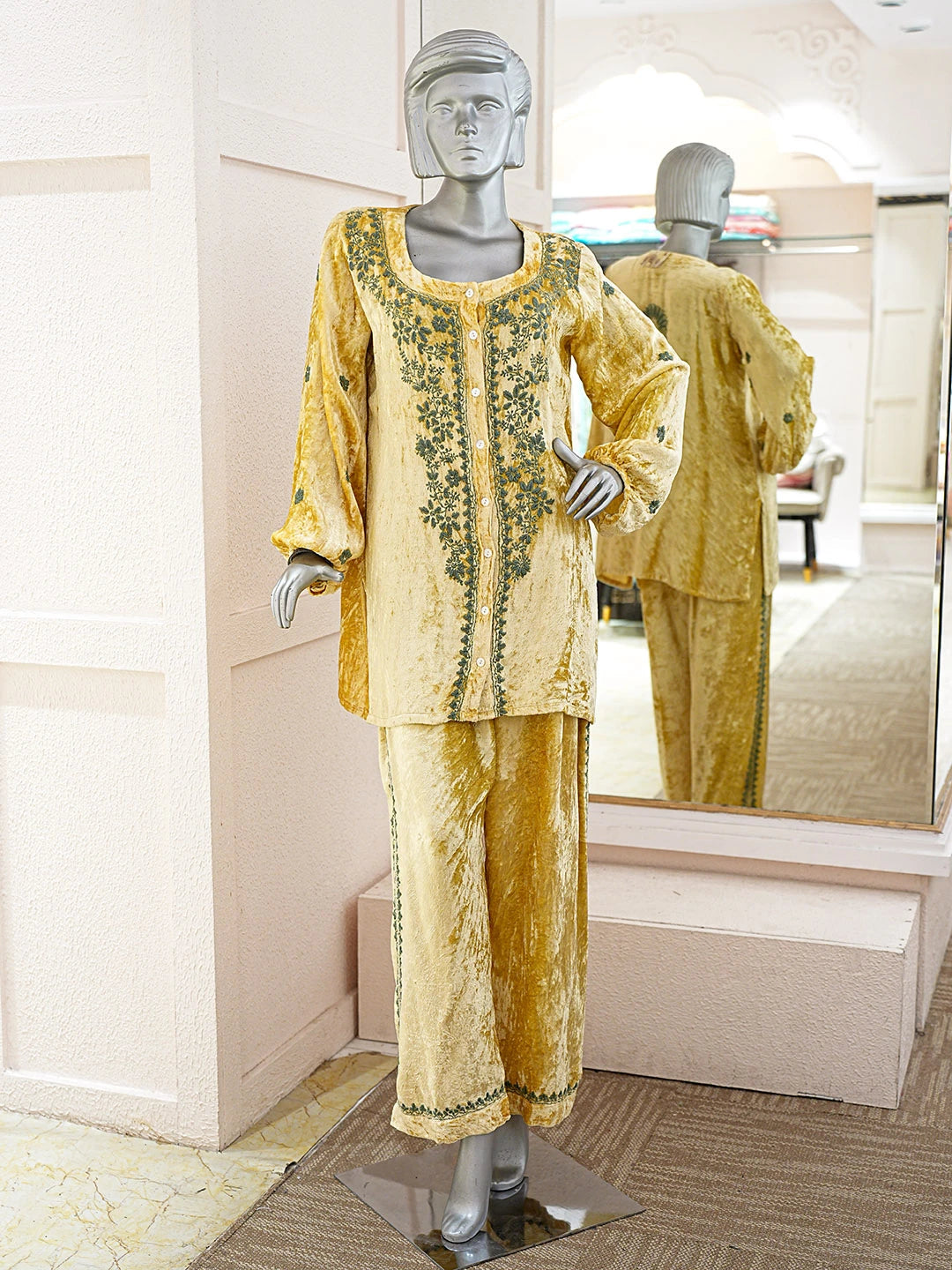 Ada Hand Embroidered Beige Velvet Lucknowi Chikankari Kurta Set 01A557310