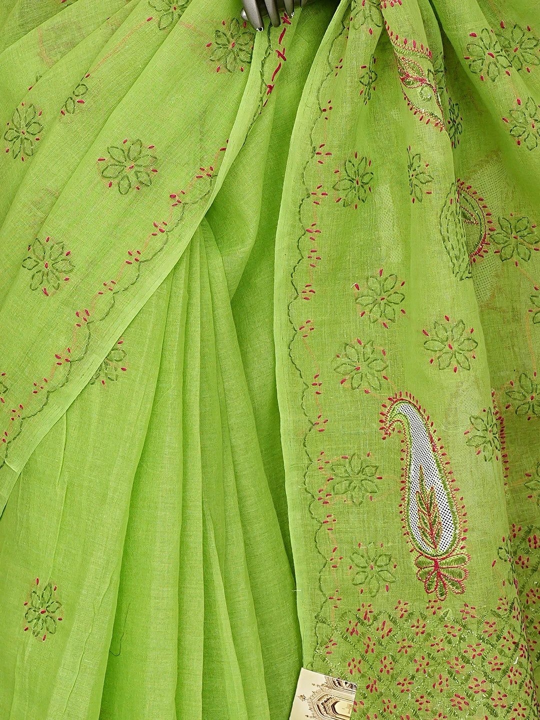 Ada Hand Embroidered Green Cotton Lucknowi Chikankari Saree With Blouse 01A916463