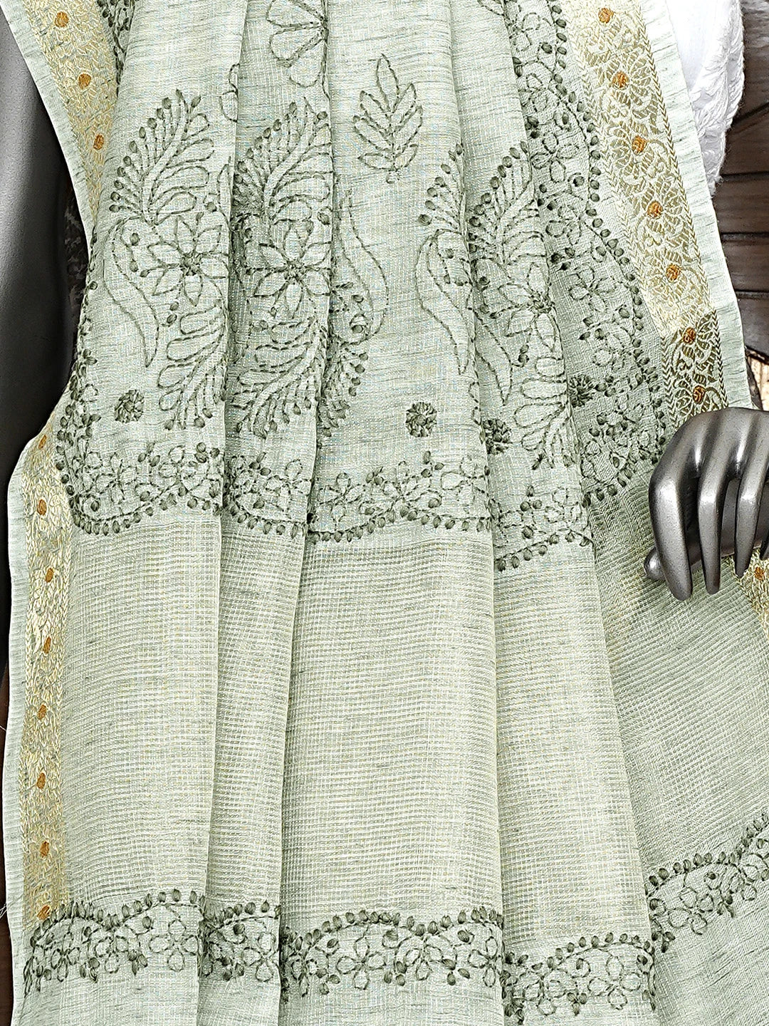 Ada Hand Embroidered Silver Grey Tissue Lucknowi Chikankari Saree With Blouse 01A918133