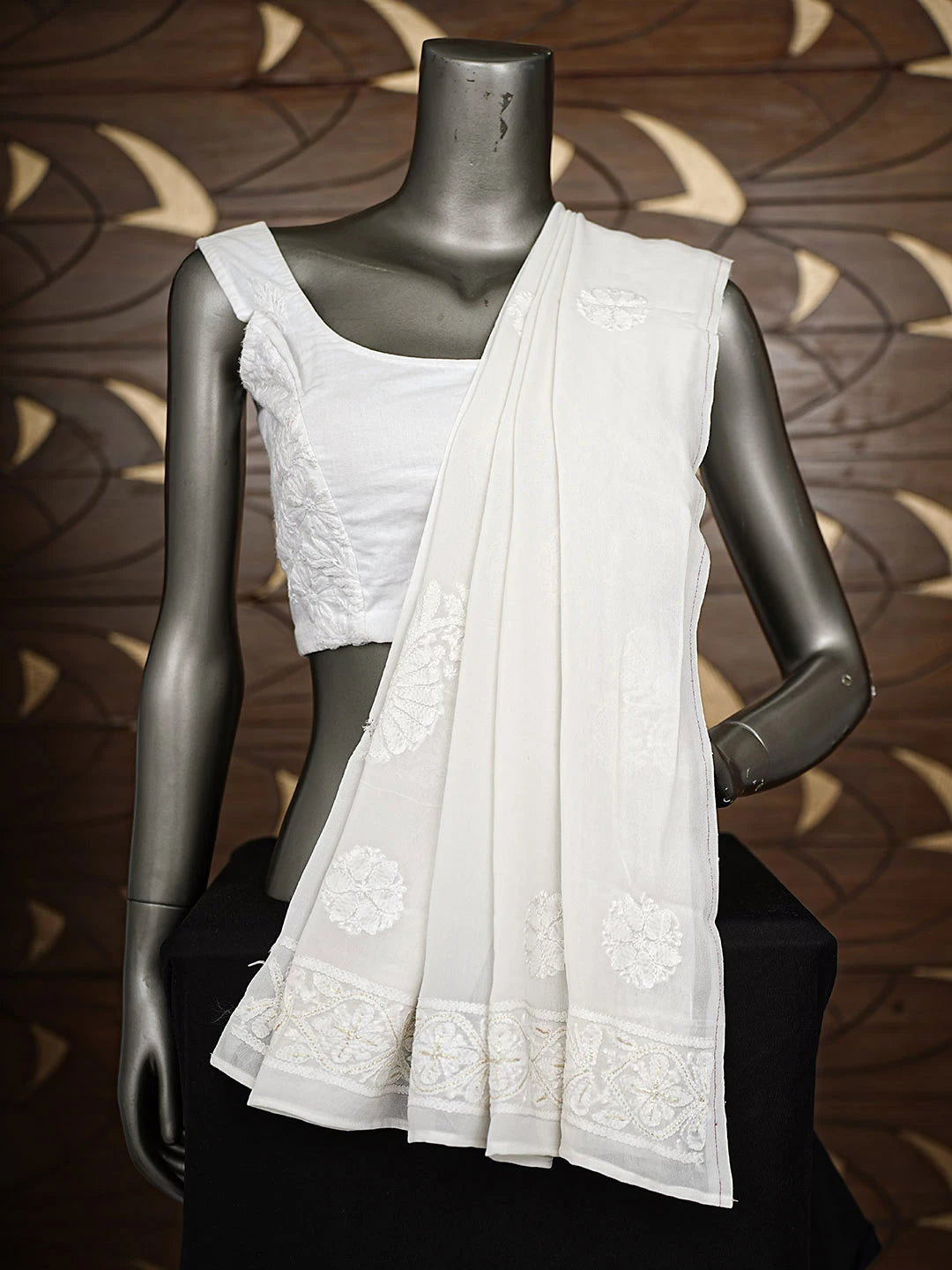 Ada Hand Embroidered Sea Shell  White Pure Georgette Lucknowi Chikankari Dupatta With Zari Work 01A595370