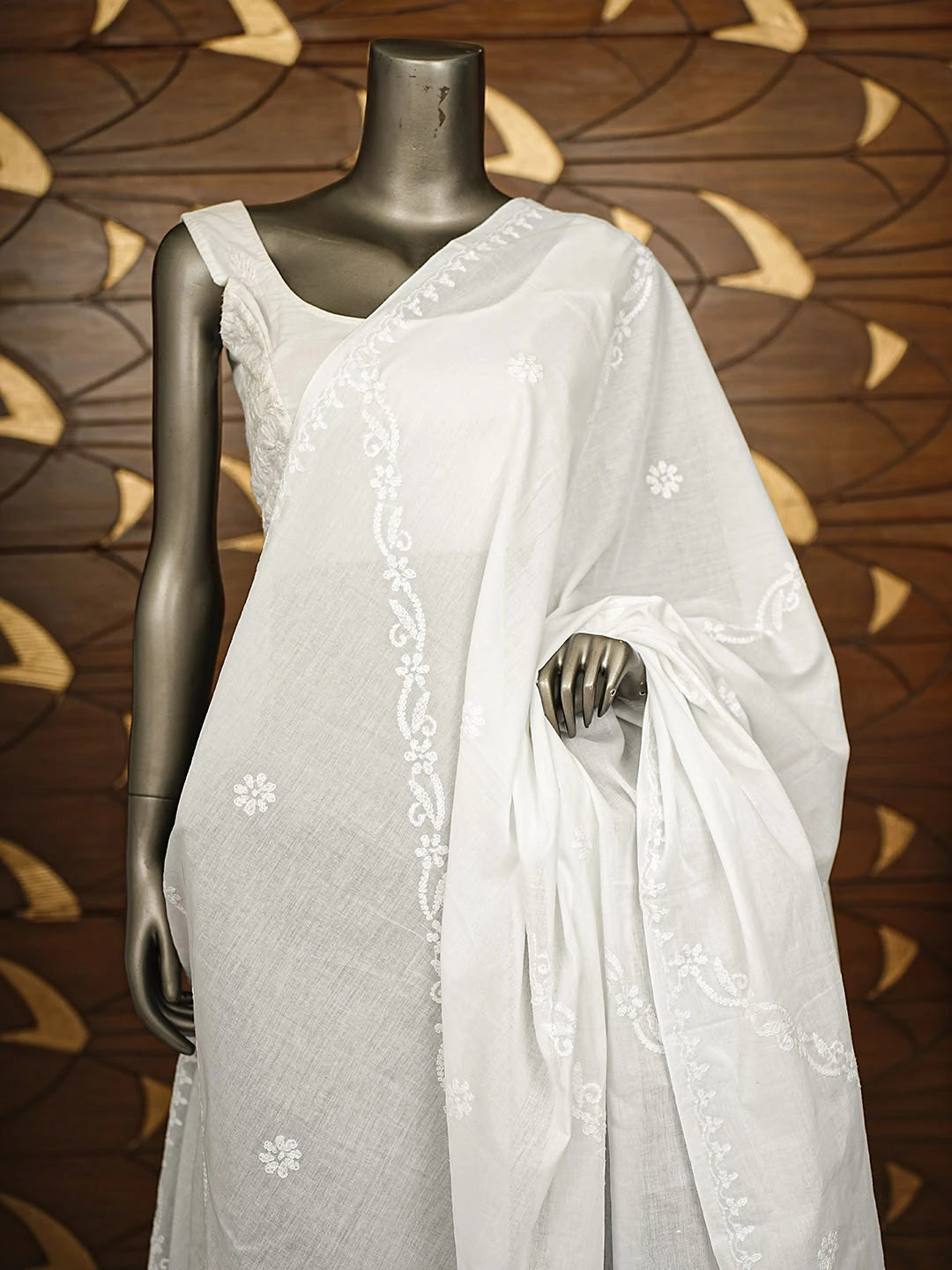 Ada Hand Embroidered White Cotton Lucknowi Chikankari Dupatta 01A866049