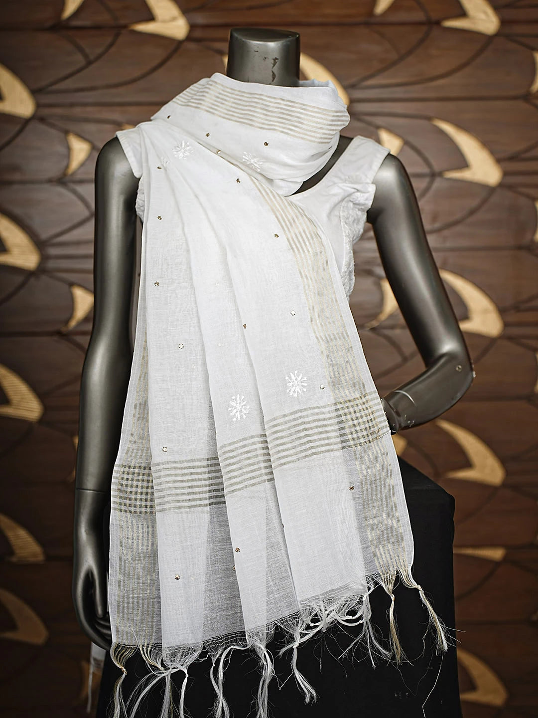 Ada Hand Embroidered White Chanderi Lucknowi Chikankari Dupatta With Muqaish/Mukaish Work 01A858464