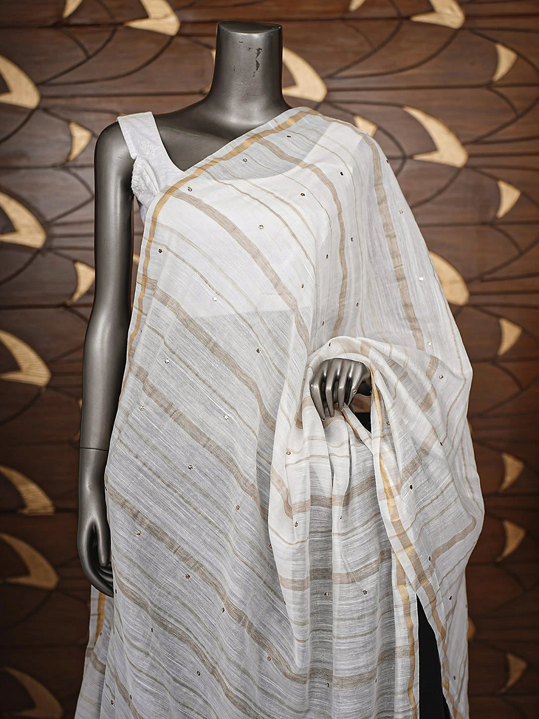 Ada Hand Embroidered White Chanderi Lucknowi Chikankari Dupatta With Muqaish/Mukaish Work 01A383486