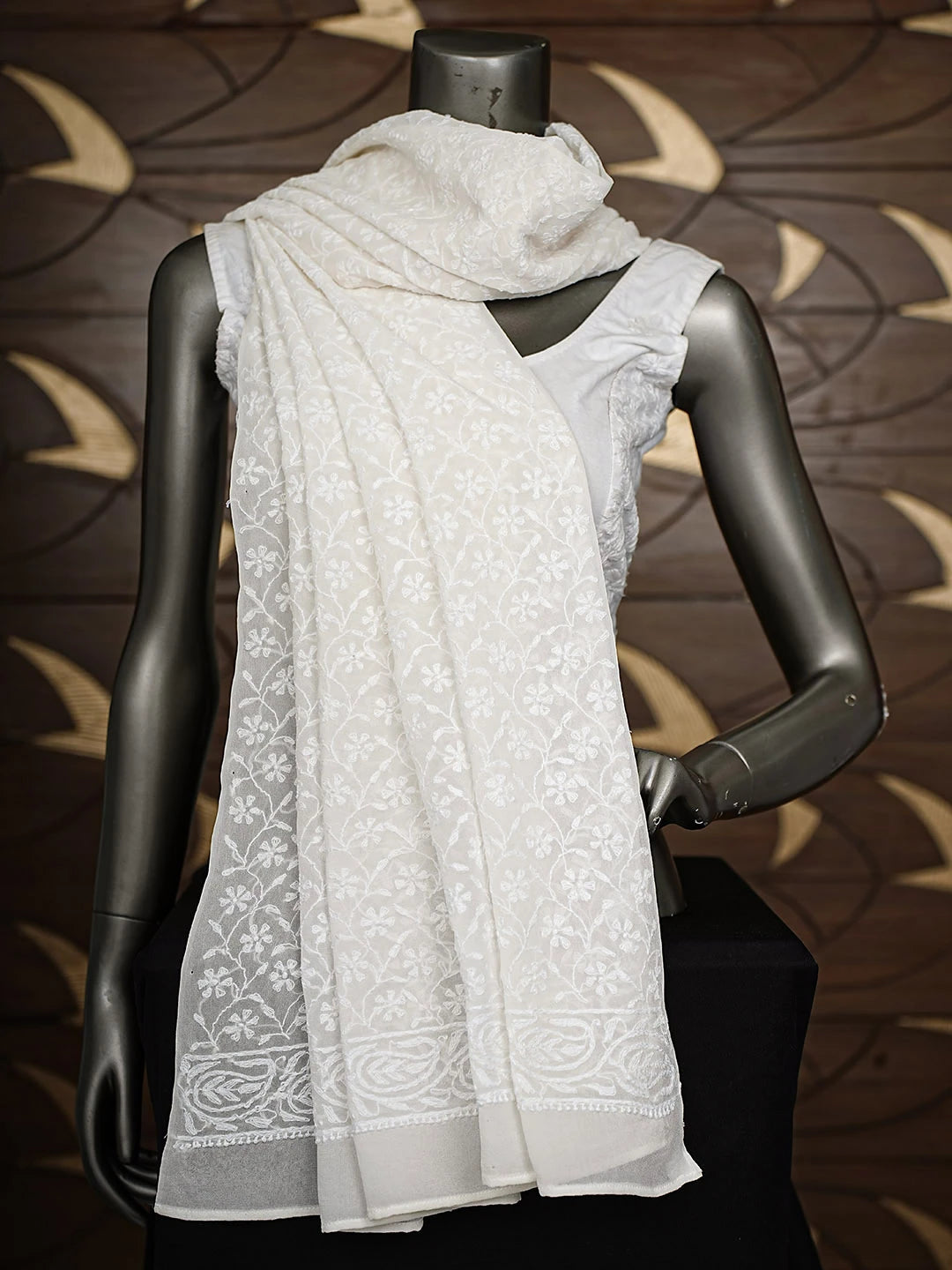 Ada Hand Embroidered Sea Shell White Pure Georgette Lucknowi Chikankari Dupatta 01A651926