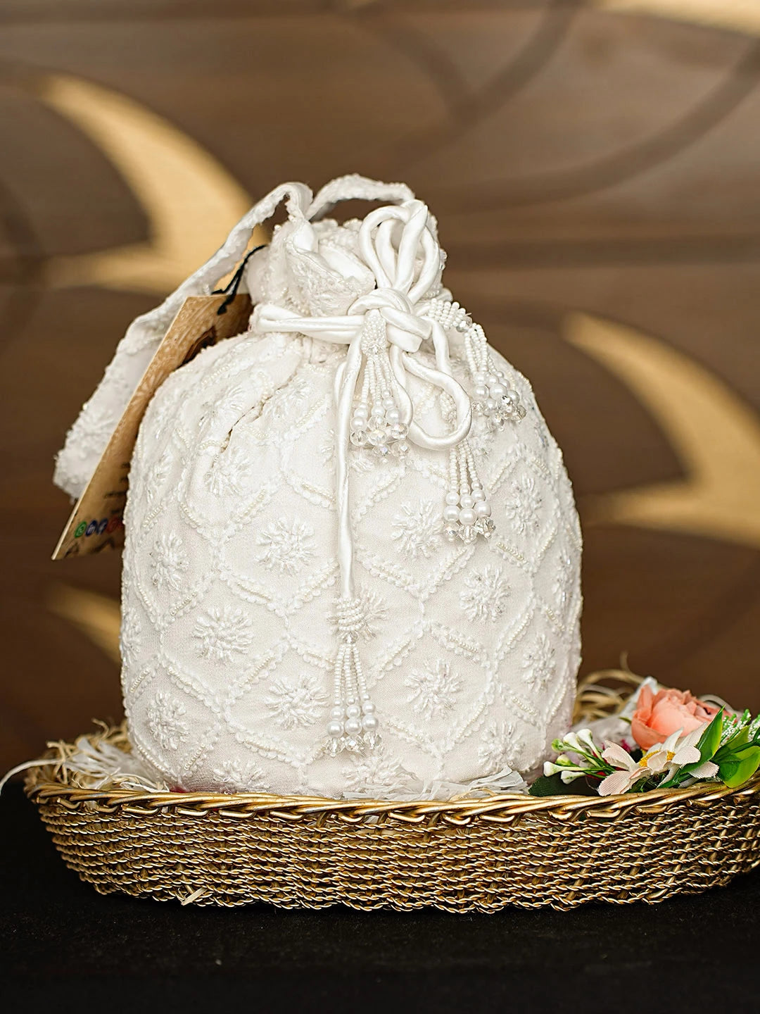 Ada Hand Embroidered White Viscose Georgette Lucknowi Chikankari Potli Bag With Cutdana Work 01A912808