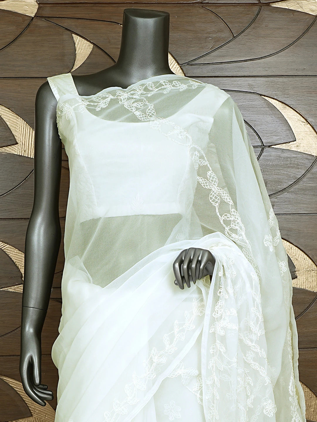 Ada Hand Embroidered White Georgette Lucknowi Chikankari Saree and Blouse 01A904555