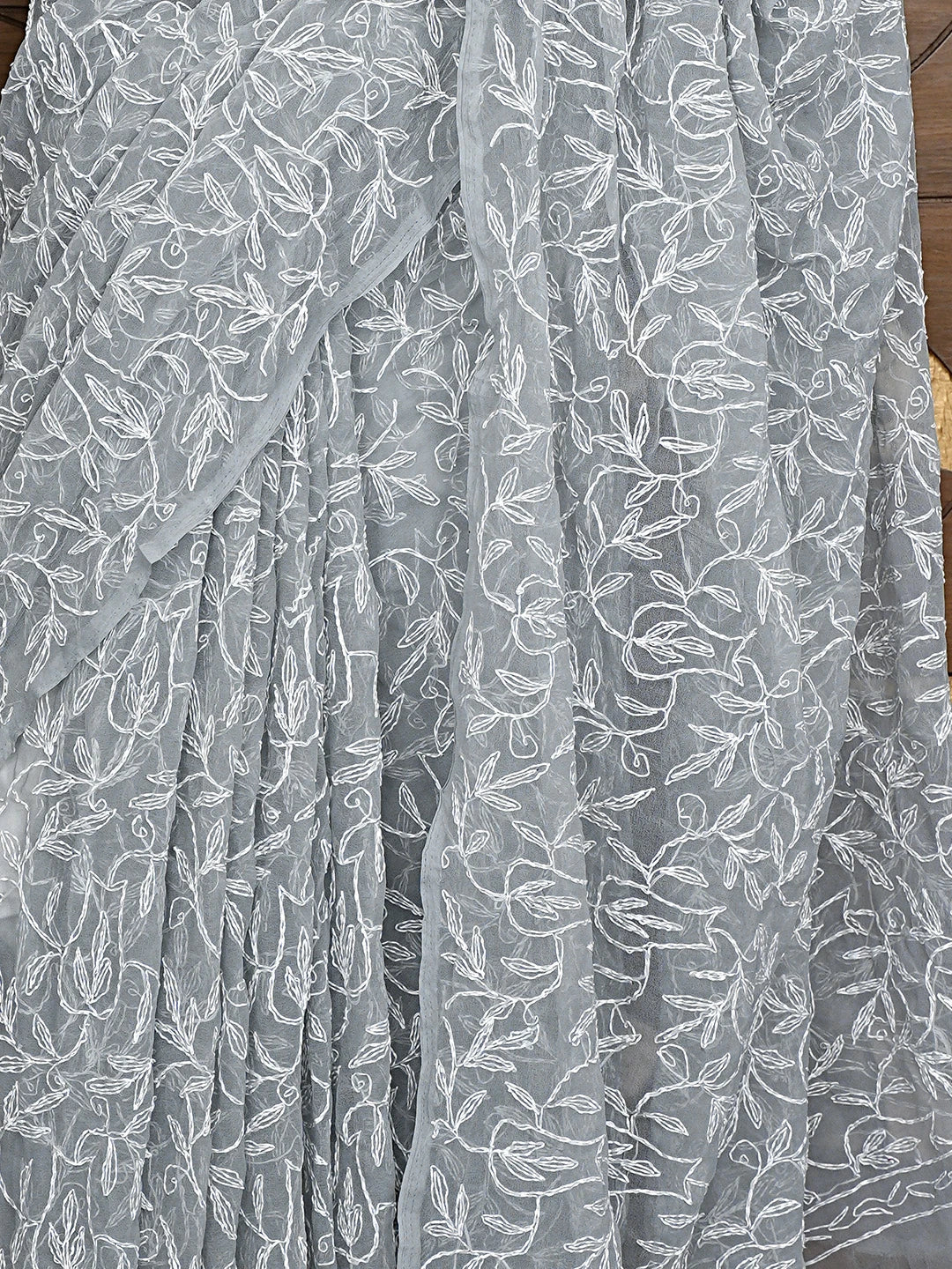 Ada Hand Embroidered Grey Georgette Lucknowi Chikankari Saree With Blouse 01A923237