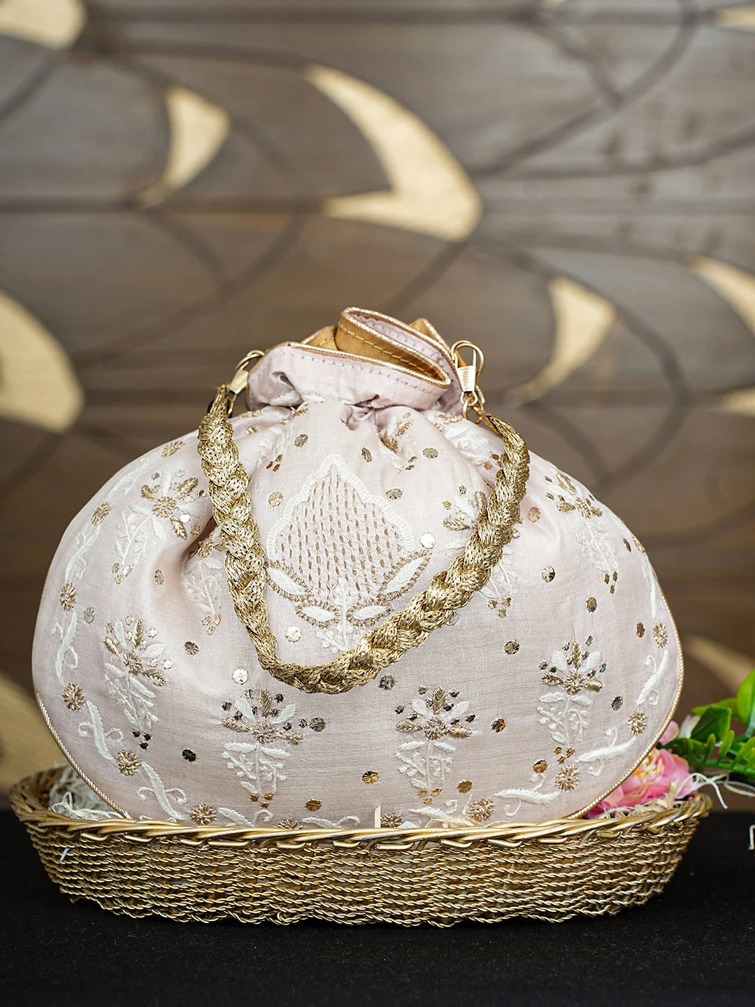 Ada Hand Embroidered Dusty Pink Silk Lucknowi Chikankari Potli Bag With Zari Work 01A933497