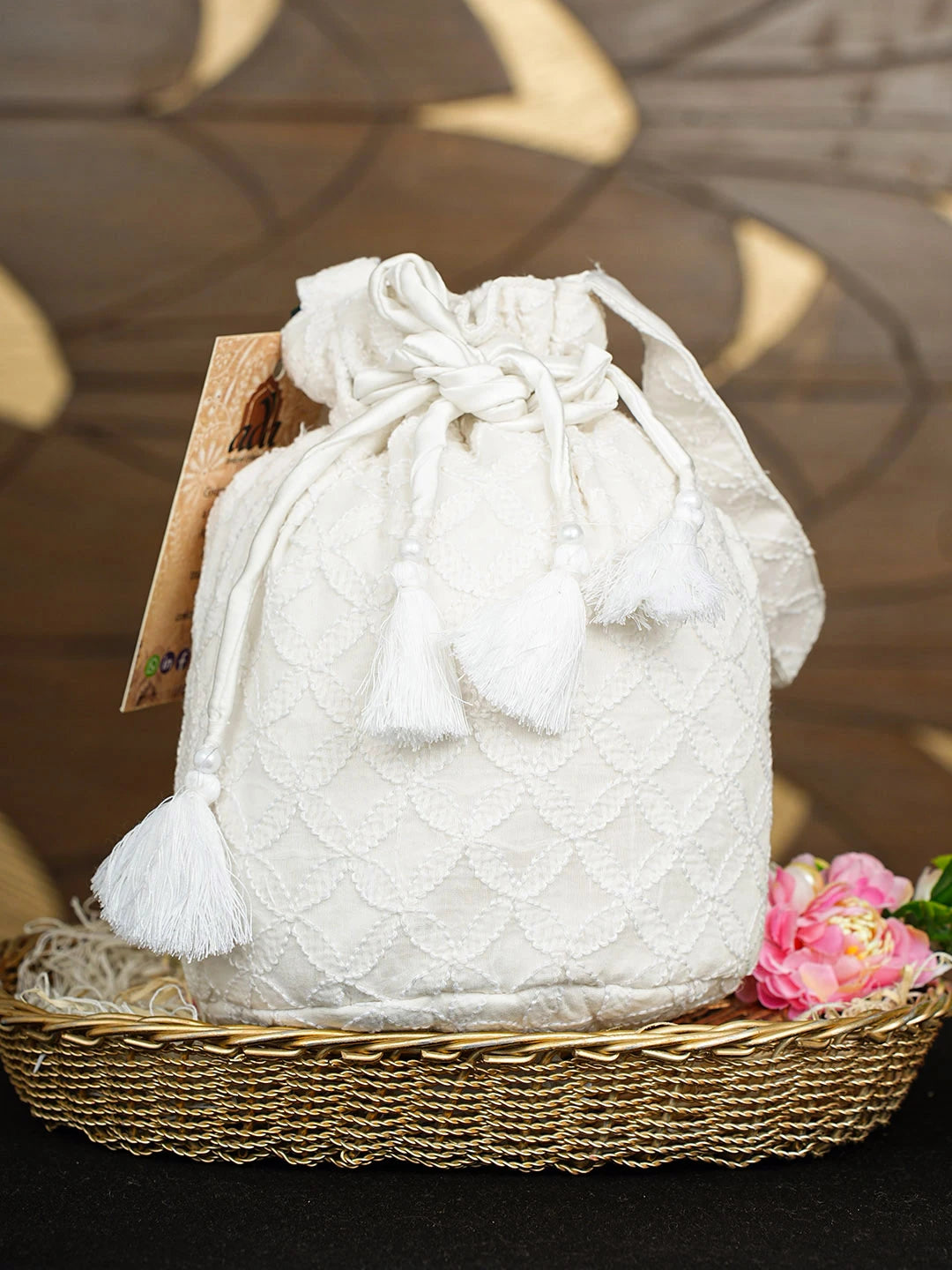 Ada Hand Embroidered White Chanderi Lucknowi Chikankari Potli Bag 01A923044