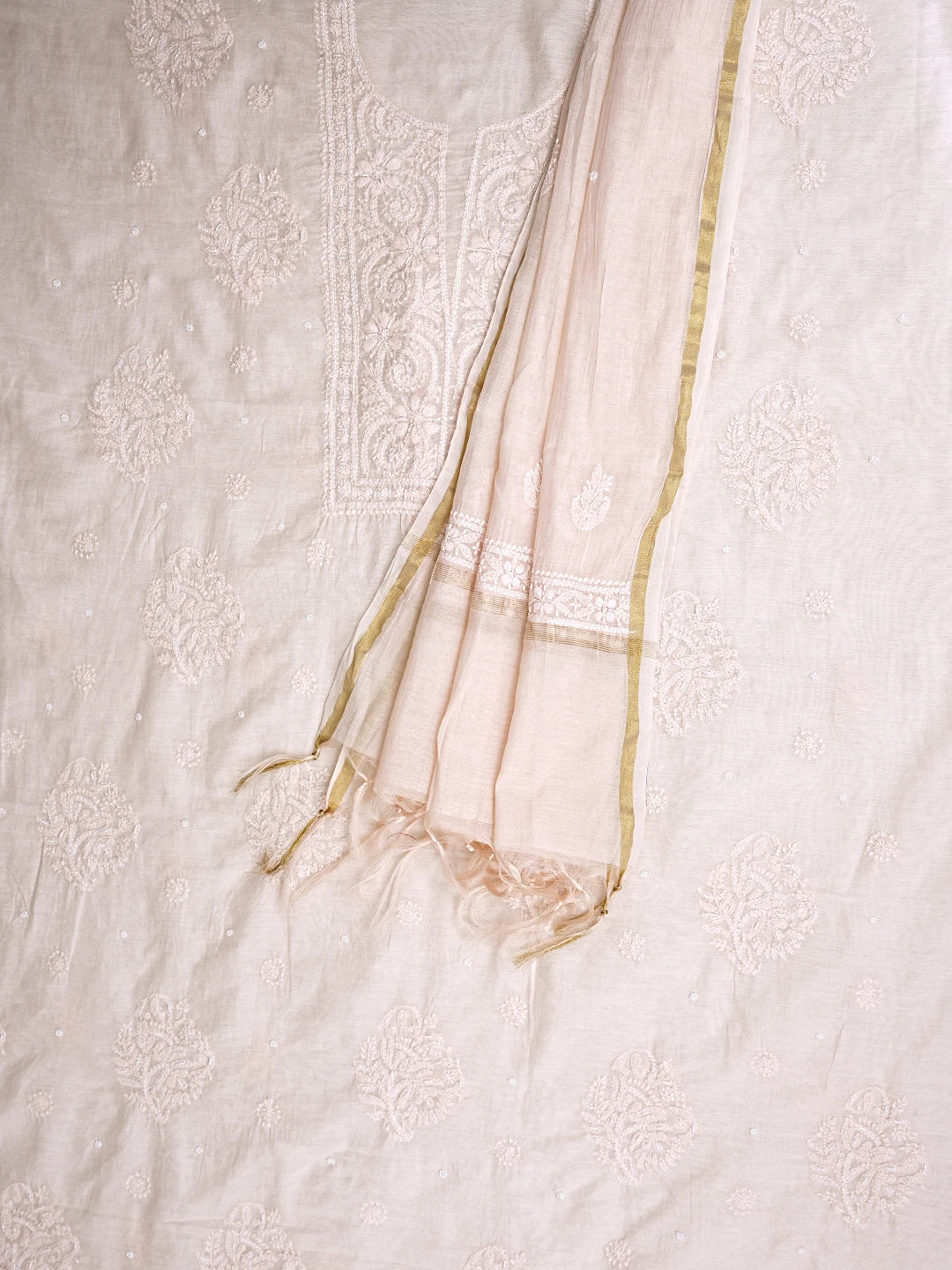 Ada Hand Embroidered Canter Peach Chanderi Lucknowi Chikankari Unstitched Suit Piece With Pearl Work 01A937482