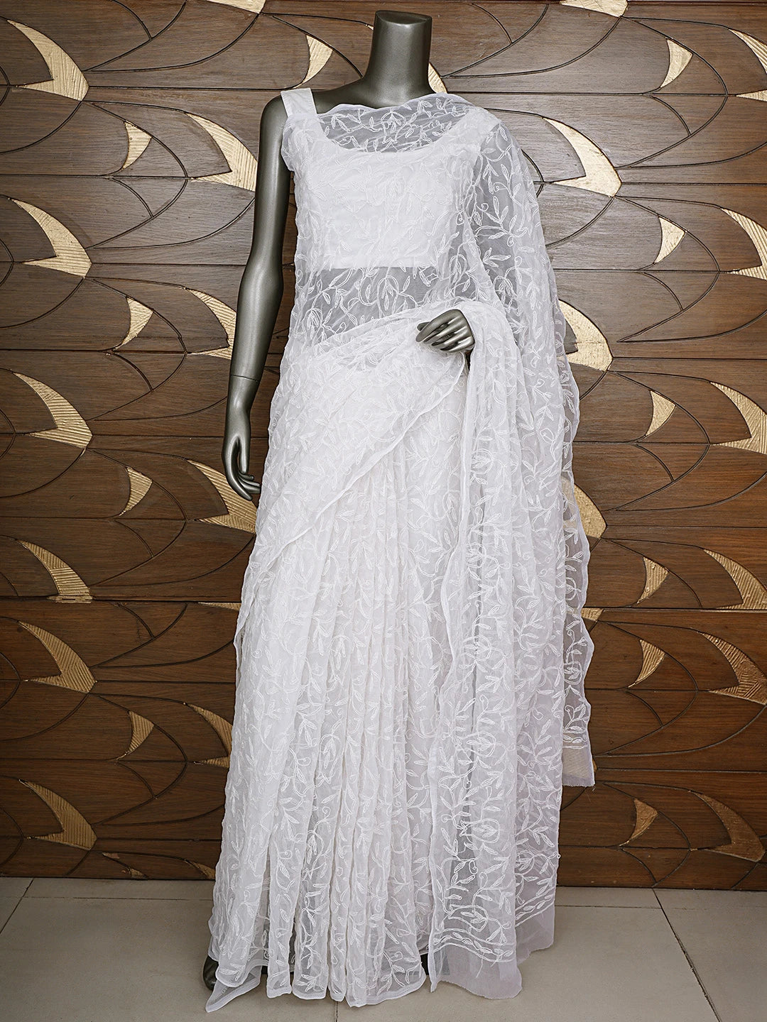 Ada Hand Embroidered White Georgette Lucknowi Chikankari Saree and Blouse 01A923551