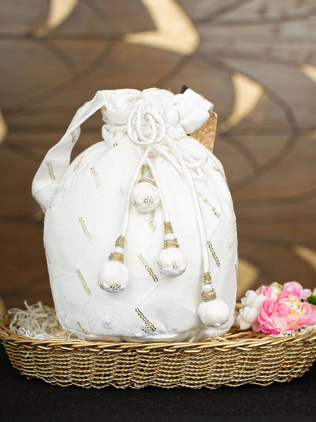 Ada Hand Embroidered White Cotton Lucknowi Chikankari Potli Bag With Sequinned Work 01A862592