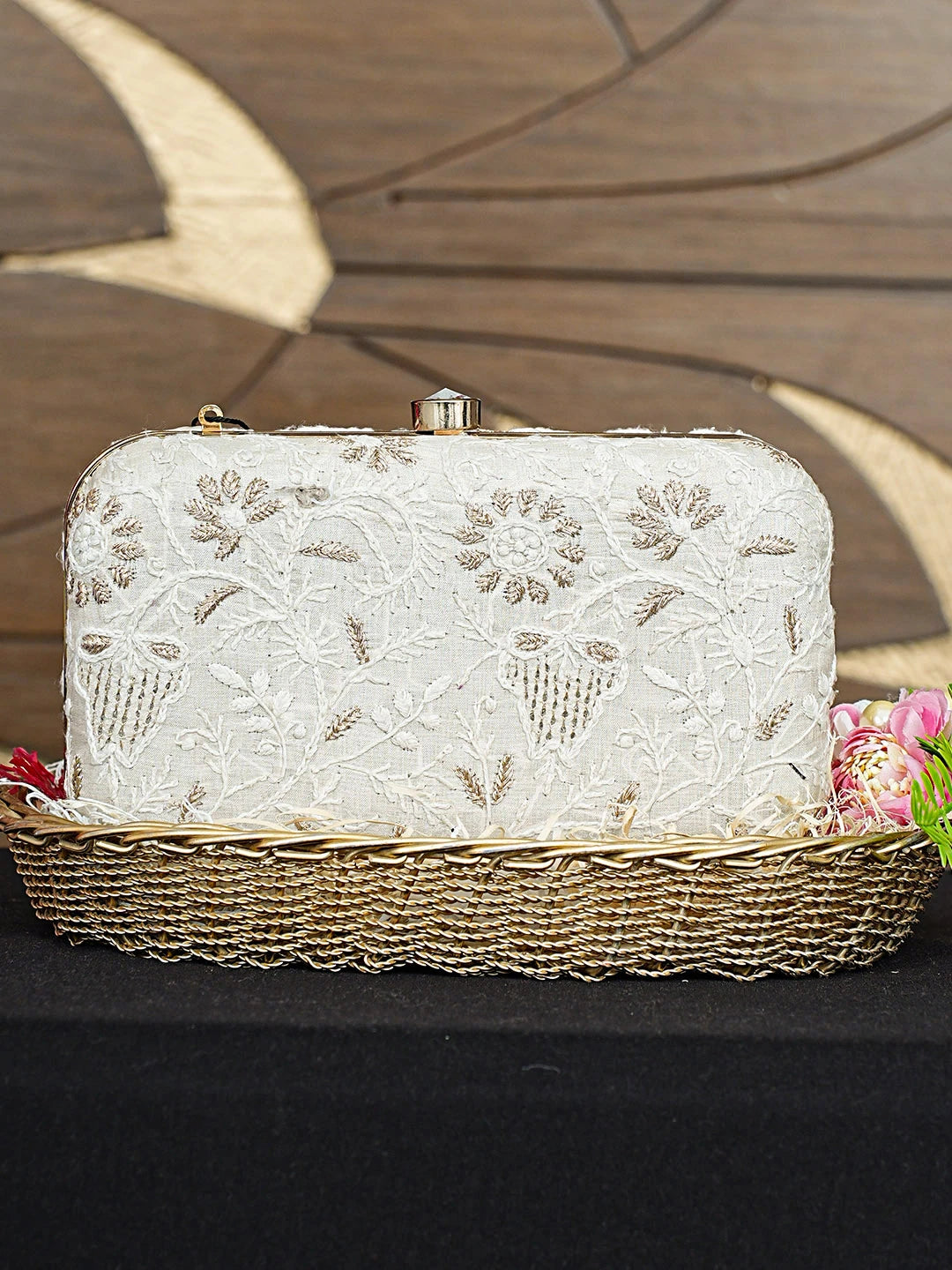 Ada Hand Embroidered Off White Silk Lucknowi Chikankari Clutch With Zari Work 01A925572
