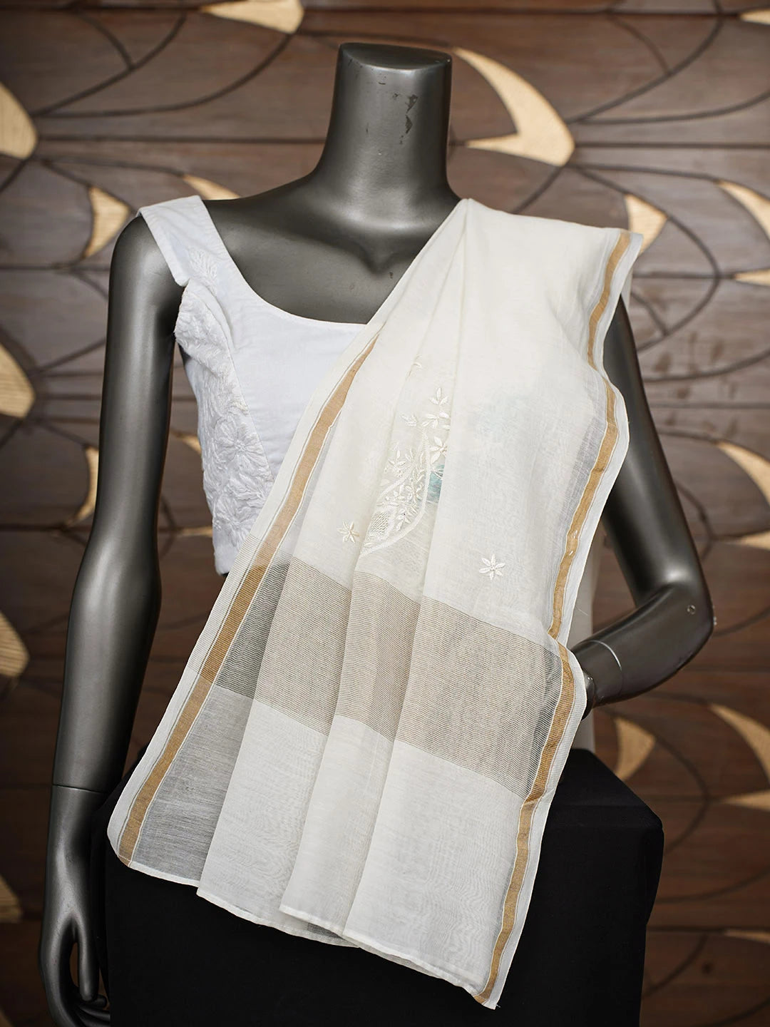 Ada Hand Embroidered White Chanderi Lucknowi Chikankari Dupatta 01A943583
