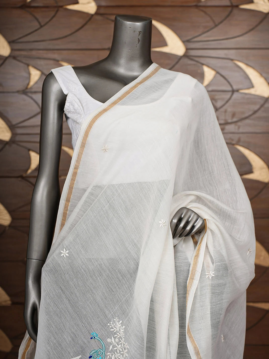 Ada Hand Embroidered White Chanderi Lucknowi Chikankari Dupatta 01A943583