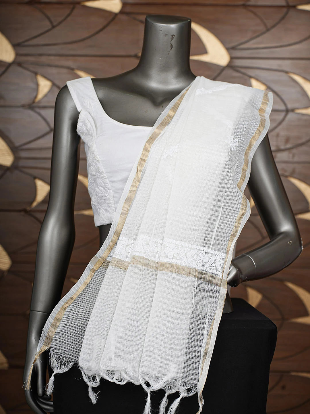 Ada Hand Embroidered White Kota Chanderi Lucknowi Chikankari Dupatta 01A862857